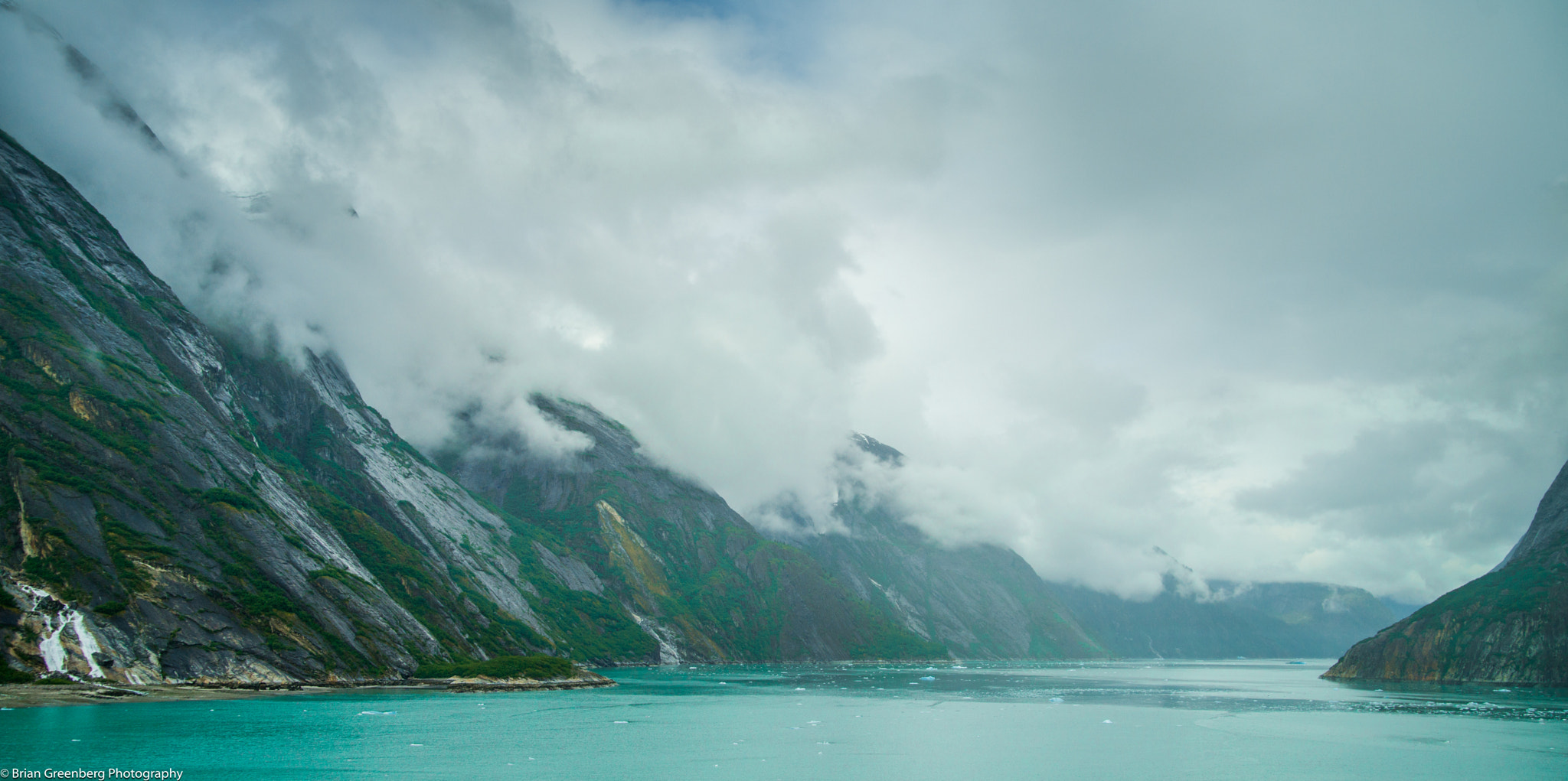 Sony a99 II + Sigma 17-70mm F2.8-4.5 (D) sample photo. Where the clouds meet the sea photography