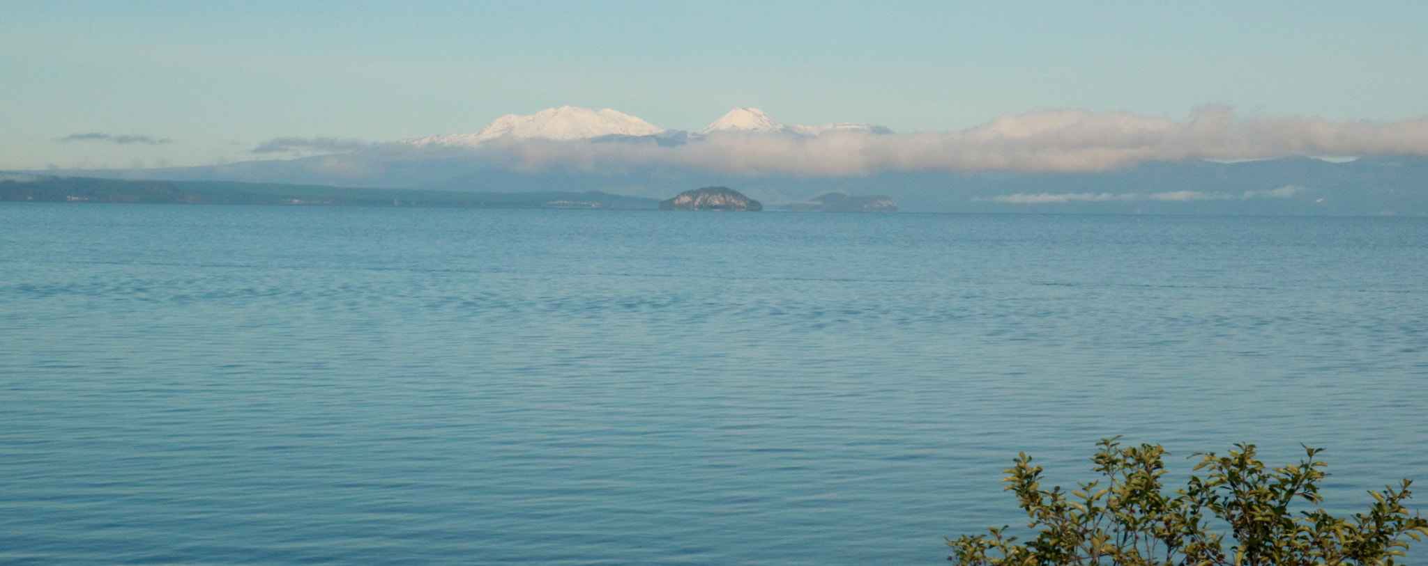 Canon EF-M 18-55mm F3.5-5.6 IS STM sample photo. Lake taupo photography