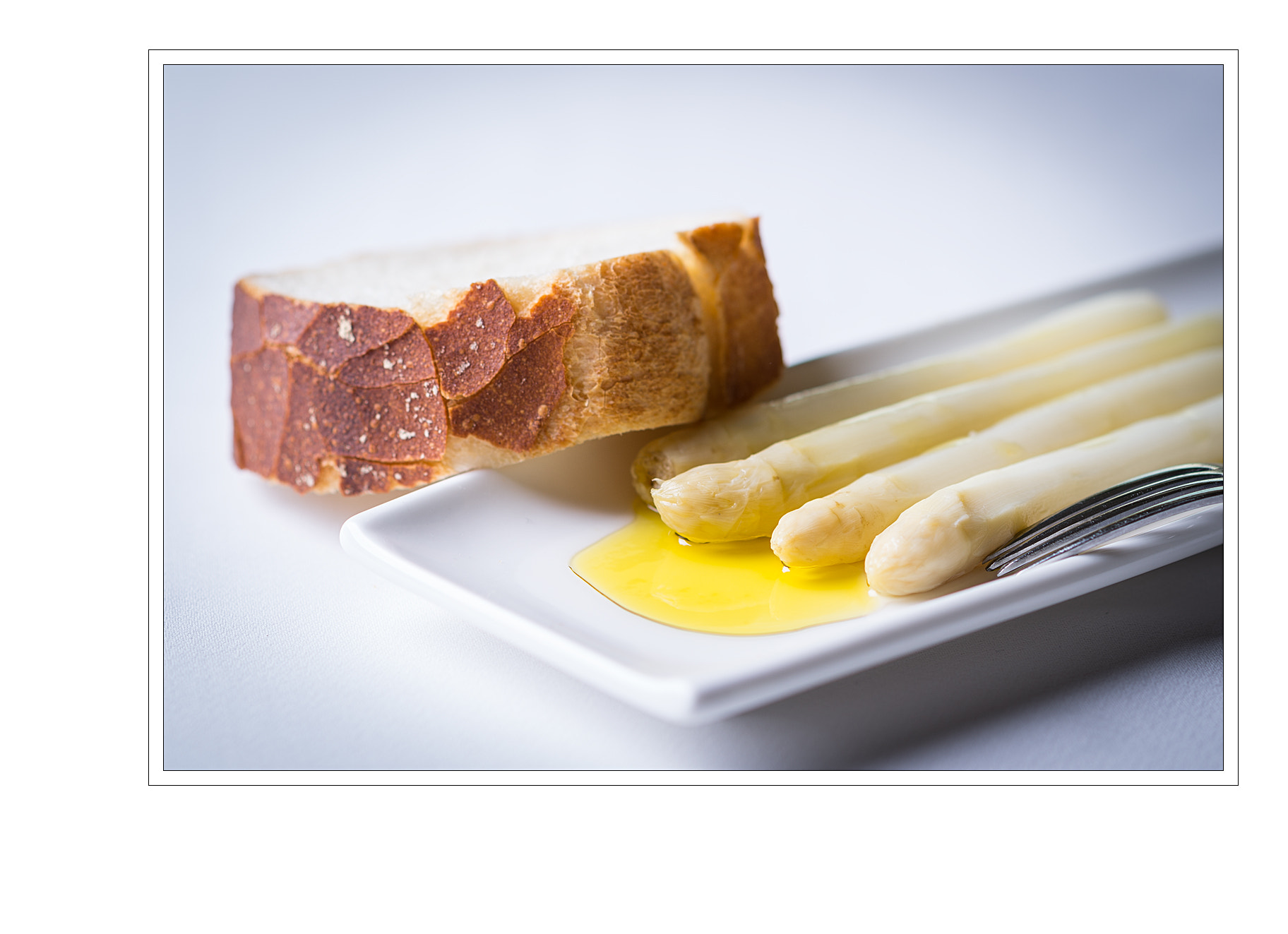Nikon D4S + Nikon AF-S Nikkor 85mm F1.8G sample photo. Asparagus photography