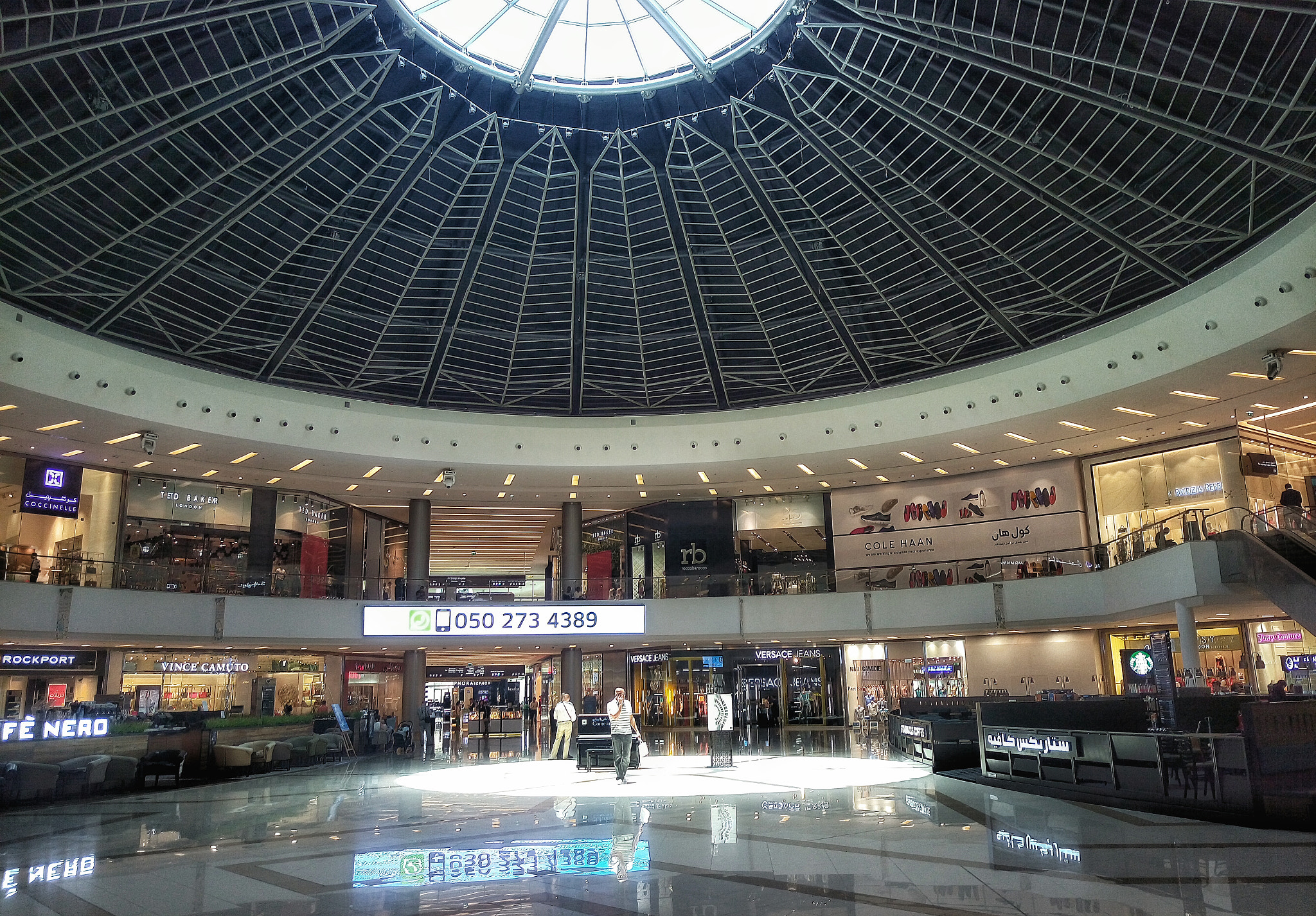 HTC ONE M9PLUS sample photo. Beautiful marina mall, dubai photography