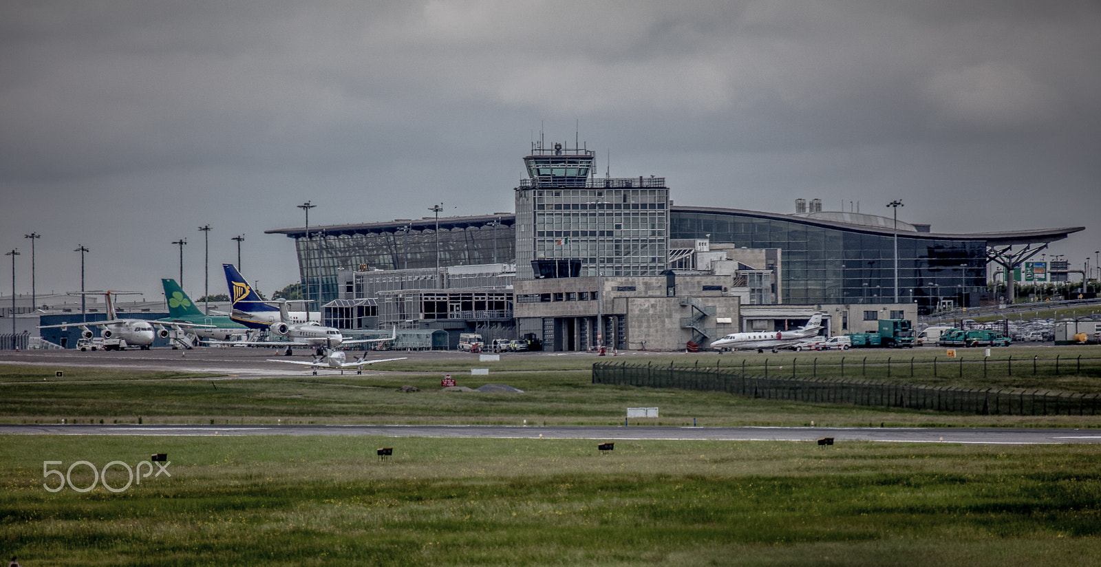 Canon EOS 5DS R + Canon EF 100-400mm F4.5-5.6L IS USM sample photo. Cork airport cork ireland photography