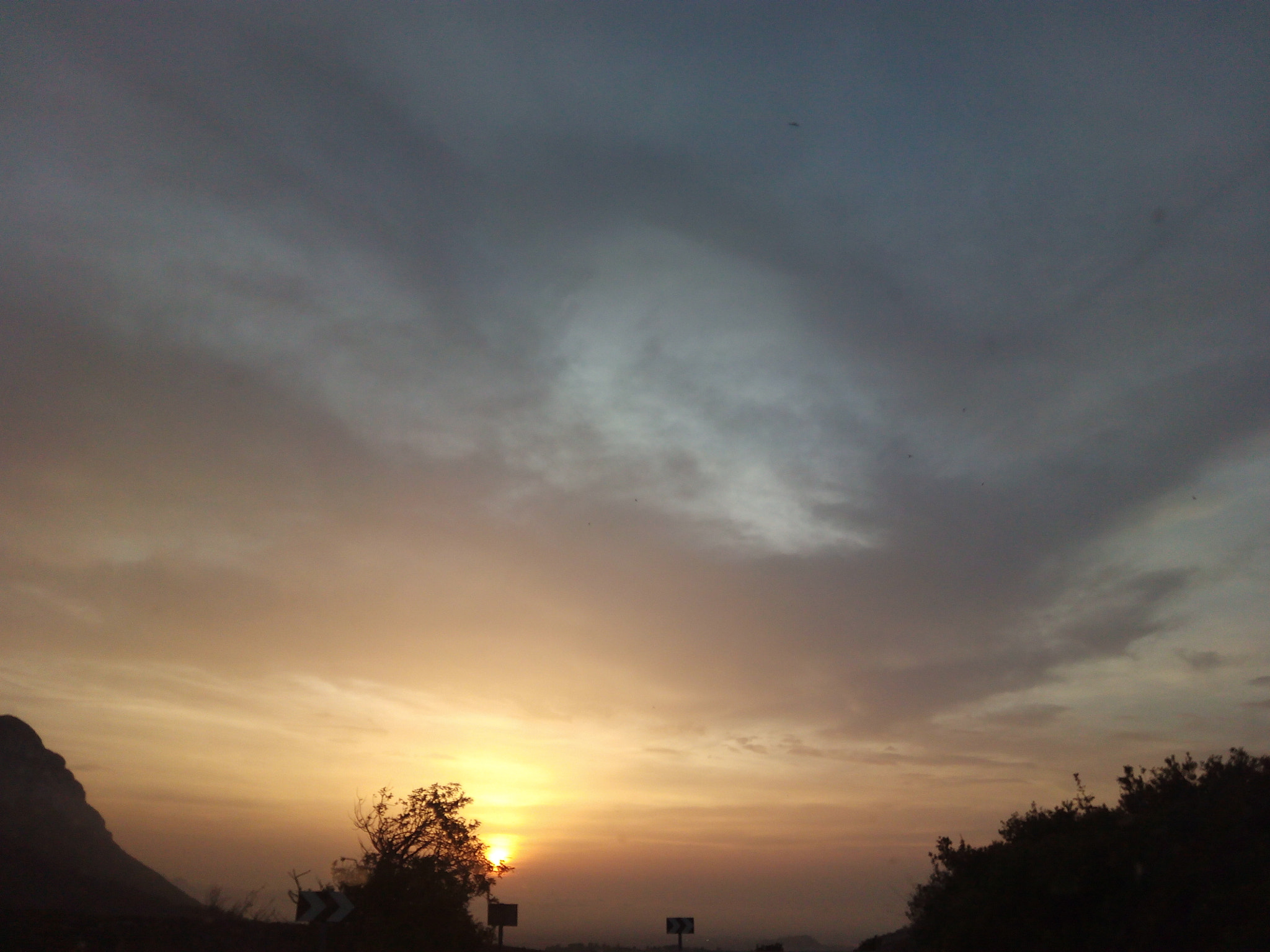 bq Aquaris E5 FHD sample photo