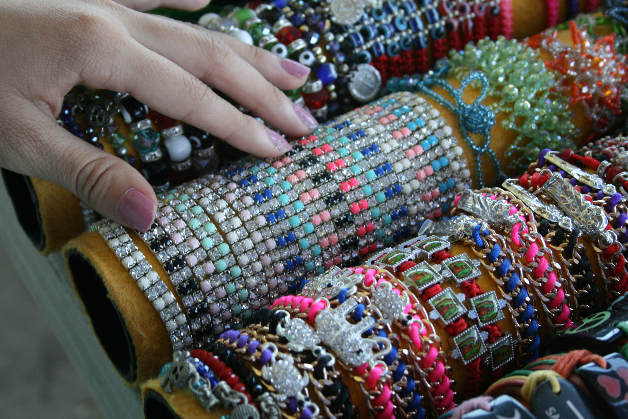 Canon EF-S 18-55mm F3.5-5.6 sample photo. Bracelets photography