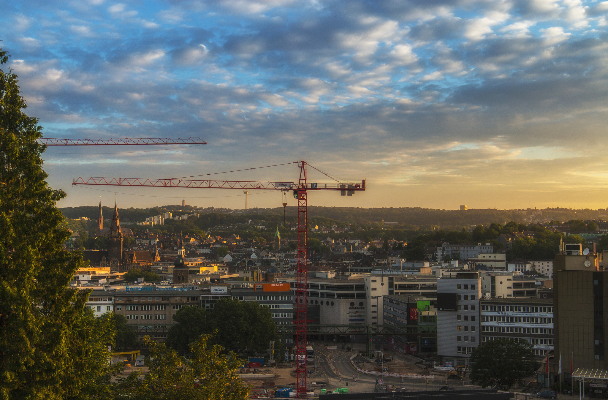 Canon EOS 70D + Canon EF 300mm f/2.8L sample photo. Good morning wuppertal! photography