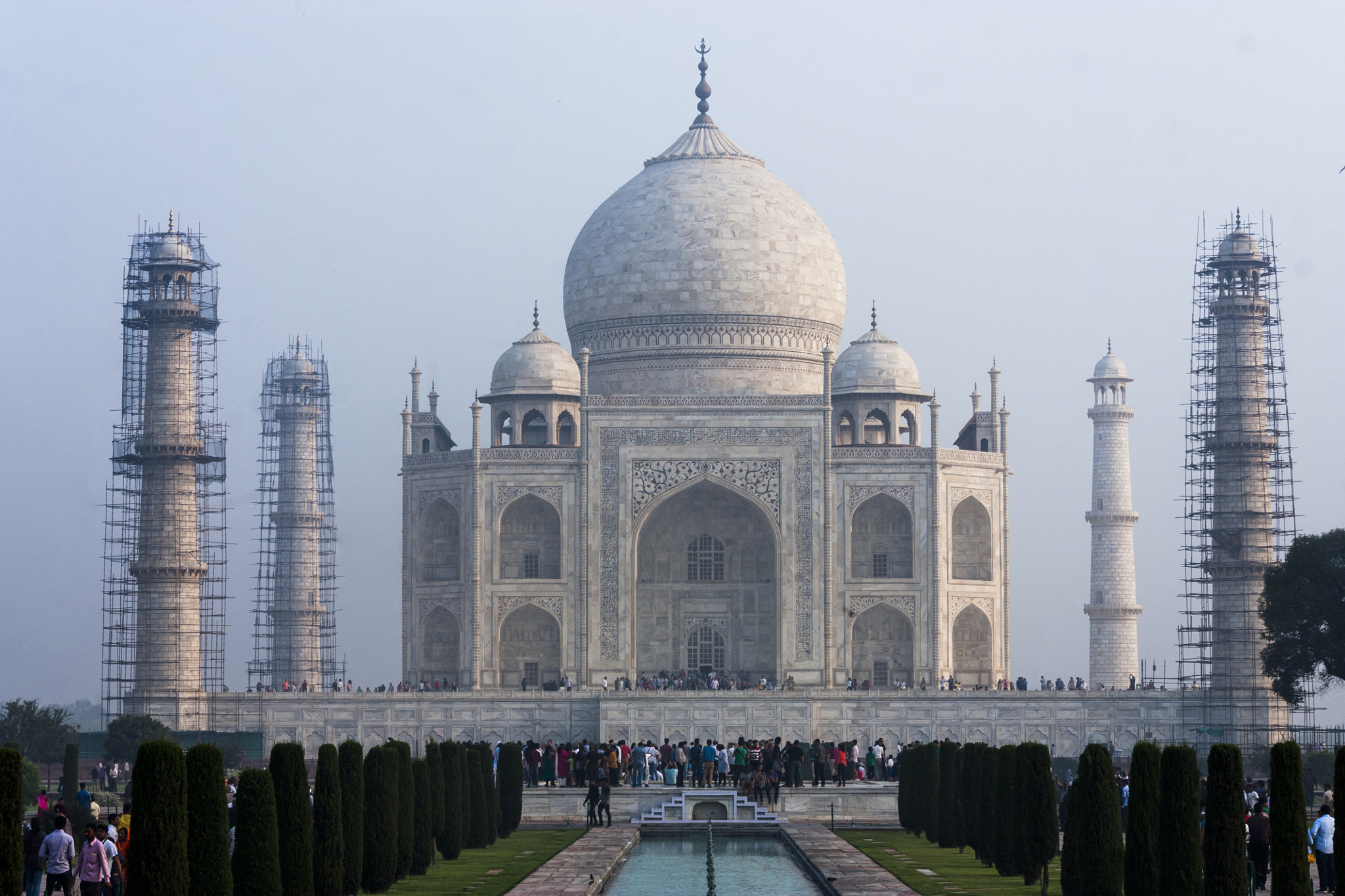 Canon EOS 450D (EOS Rebel XSi / EOS Kiss X2) sample photo. Symbol of love - taj mahal photography