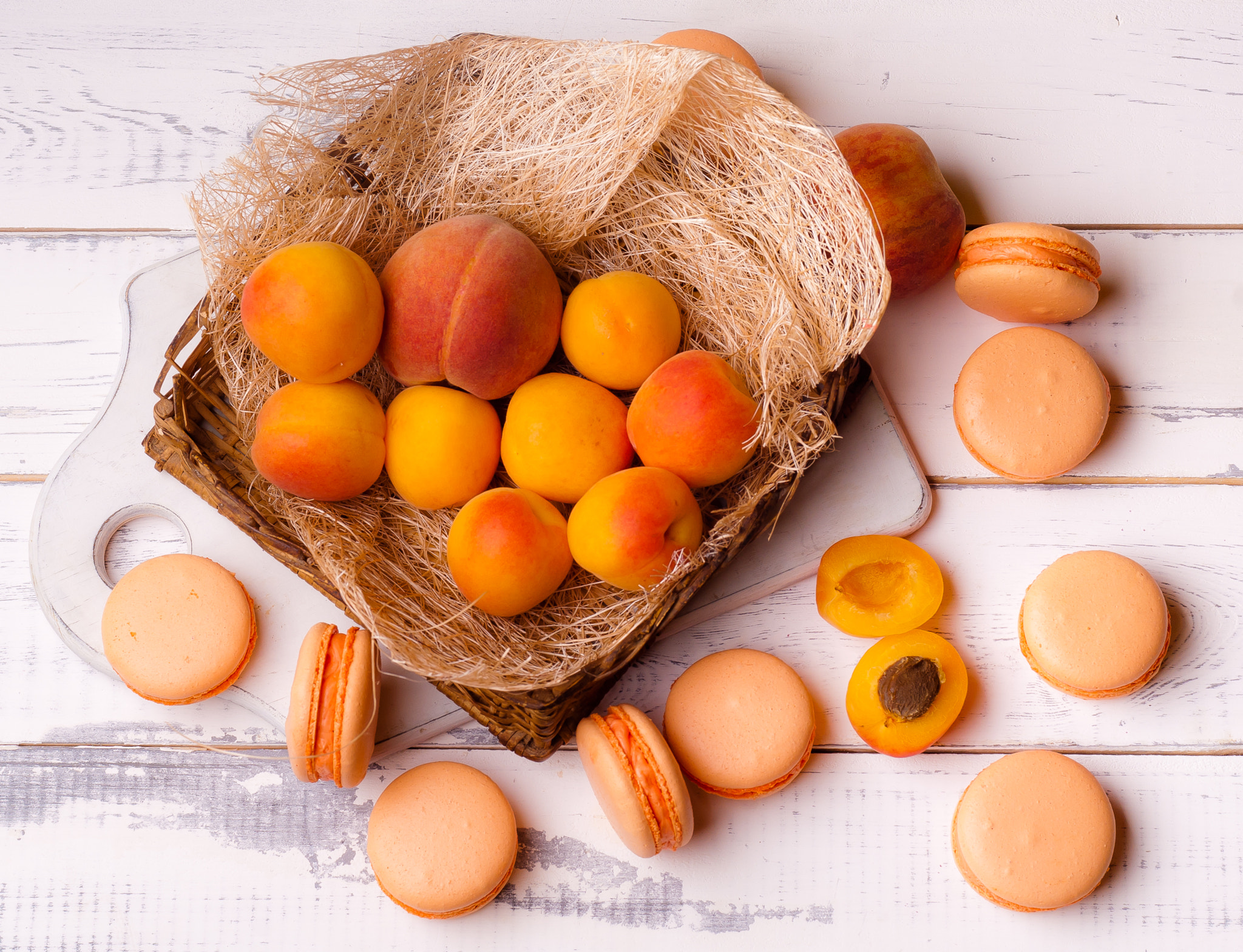 Nikon D200 + Nikon AF Nikkor 50mm F1.4D sample photo. Apricot macarons photography