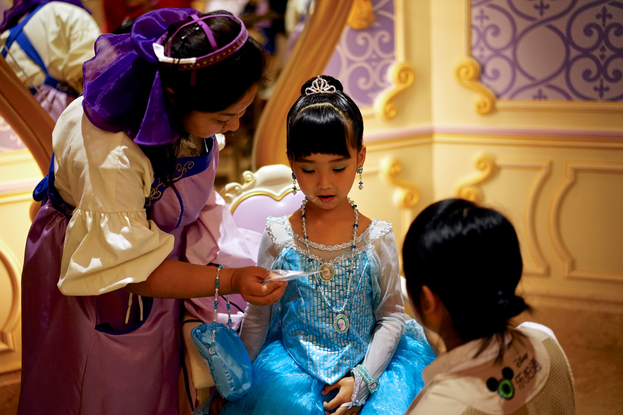 Sony a7R + Sony Sonnar T* FE 55mm F1.8 ZA sample photo. Princess dream photography
