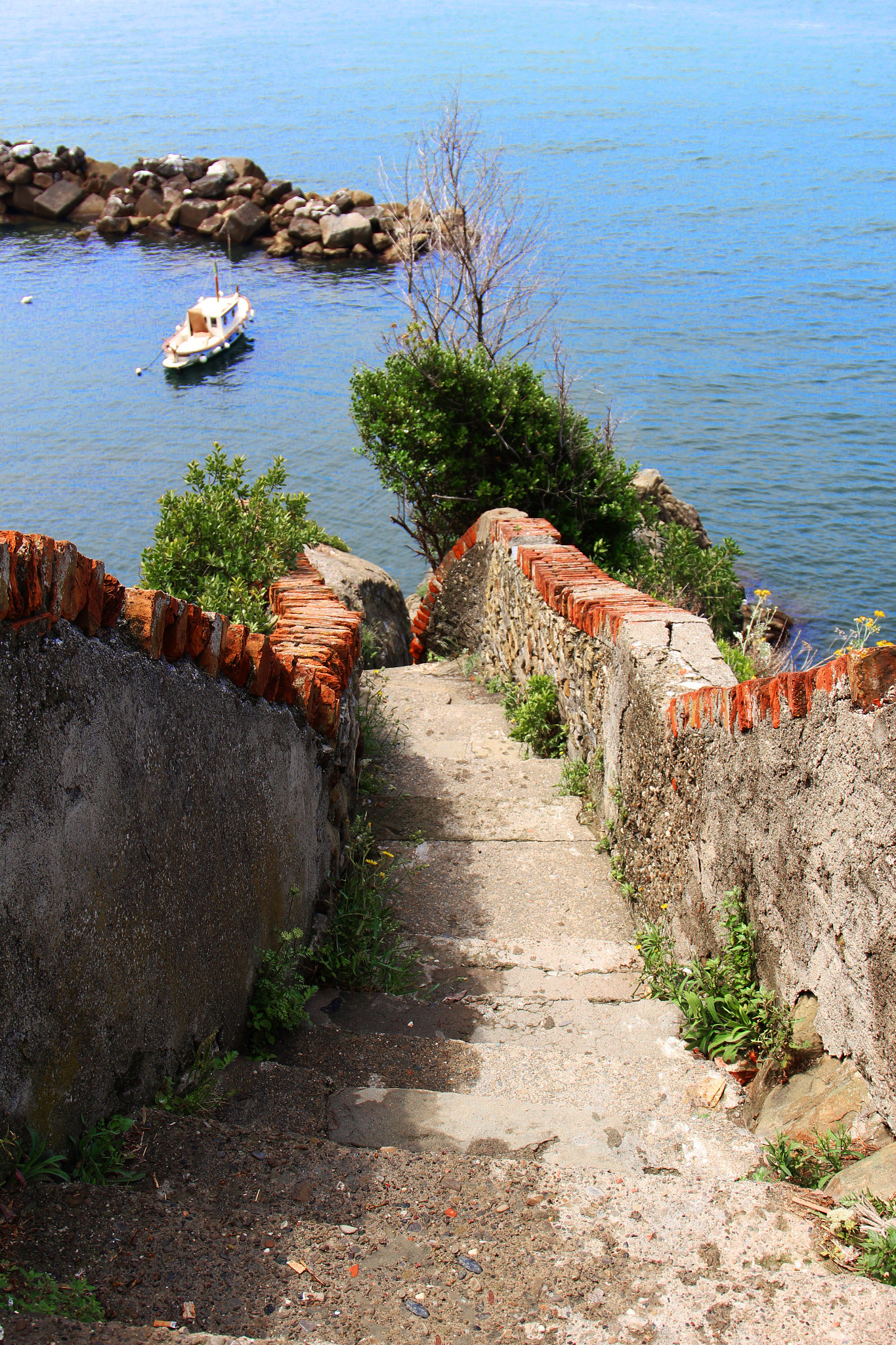 Canon EF 24-105mm F3.5-5.6 IS STM sample photo. Scala verso il mare, riomaggiore photography