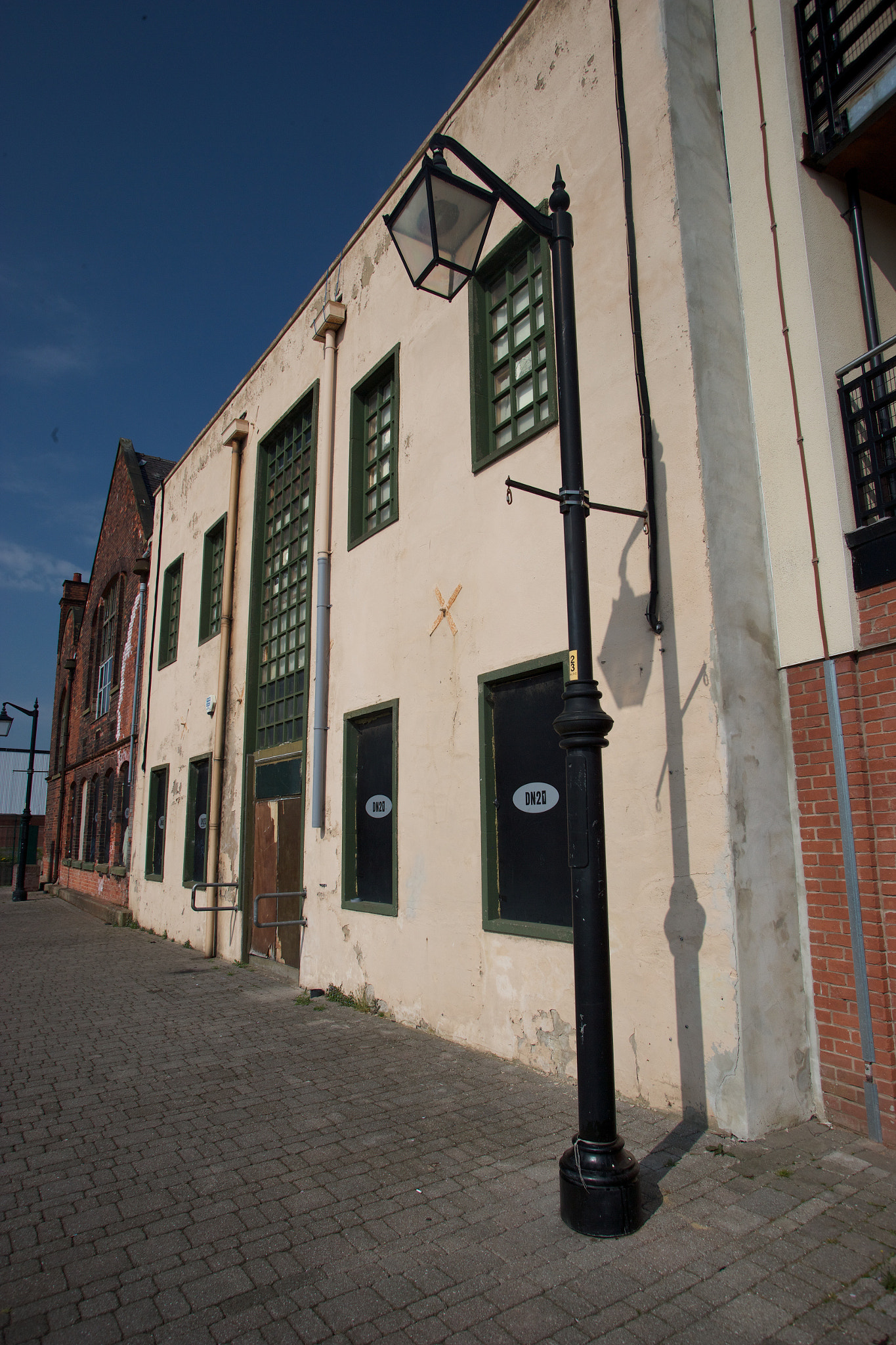 Canon EF 17-35mm f/2.8L sample photo. Gainsborough buildings photography