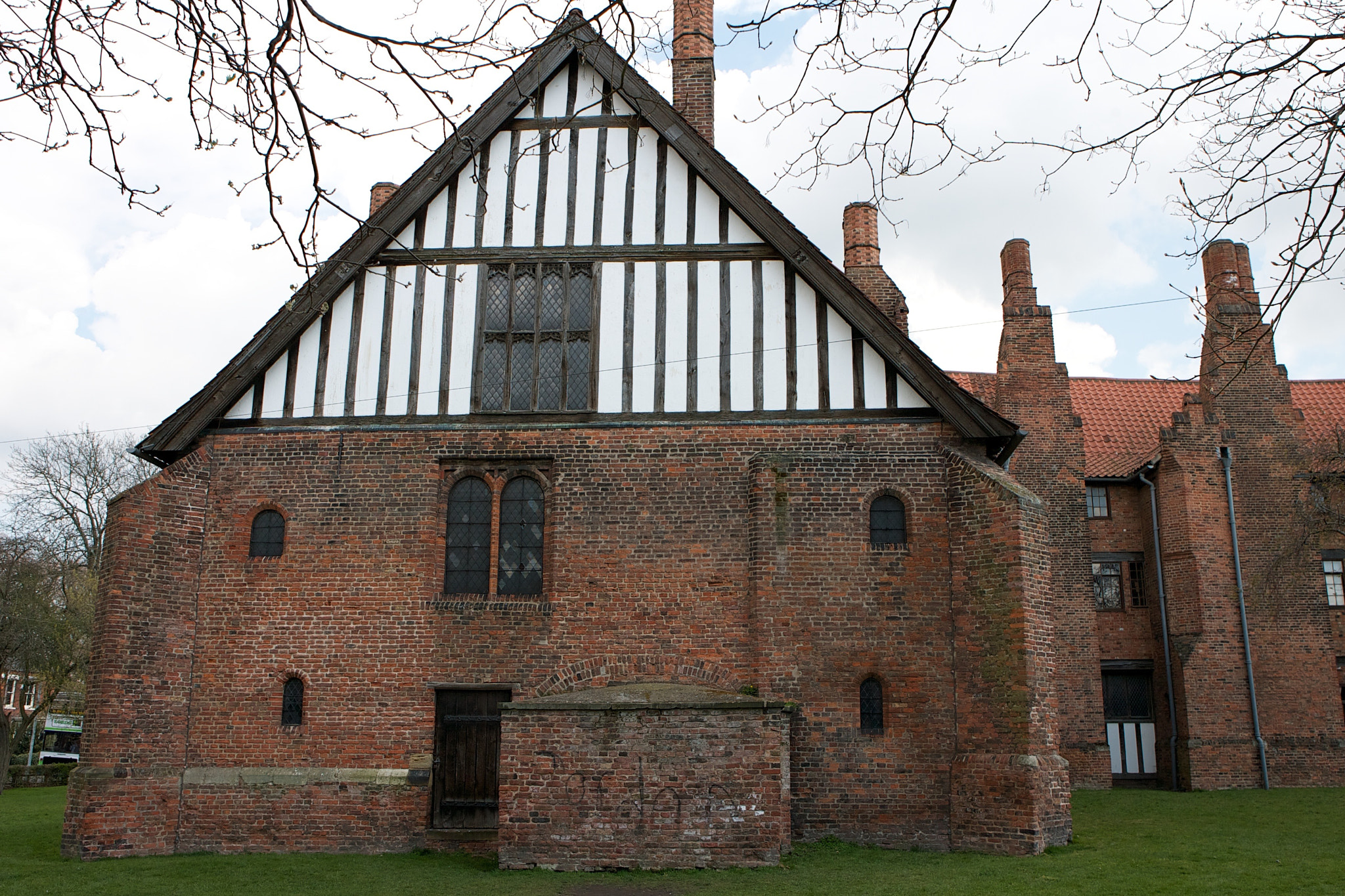 Canon EOS-1D Mark II N sample photo. Gainsborough old hall photography