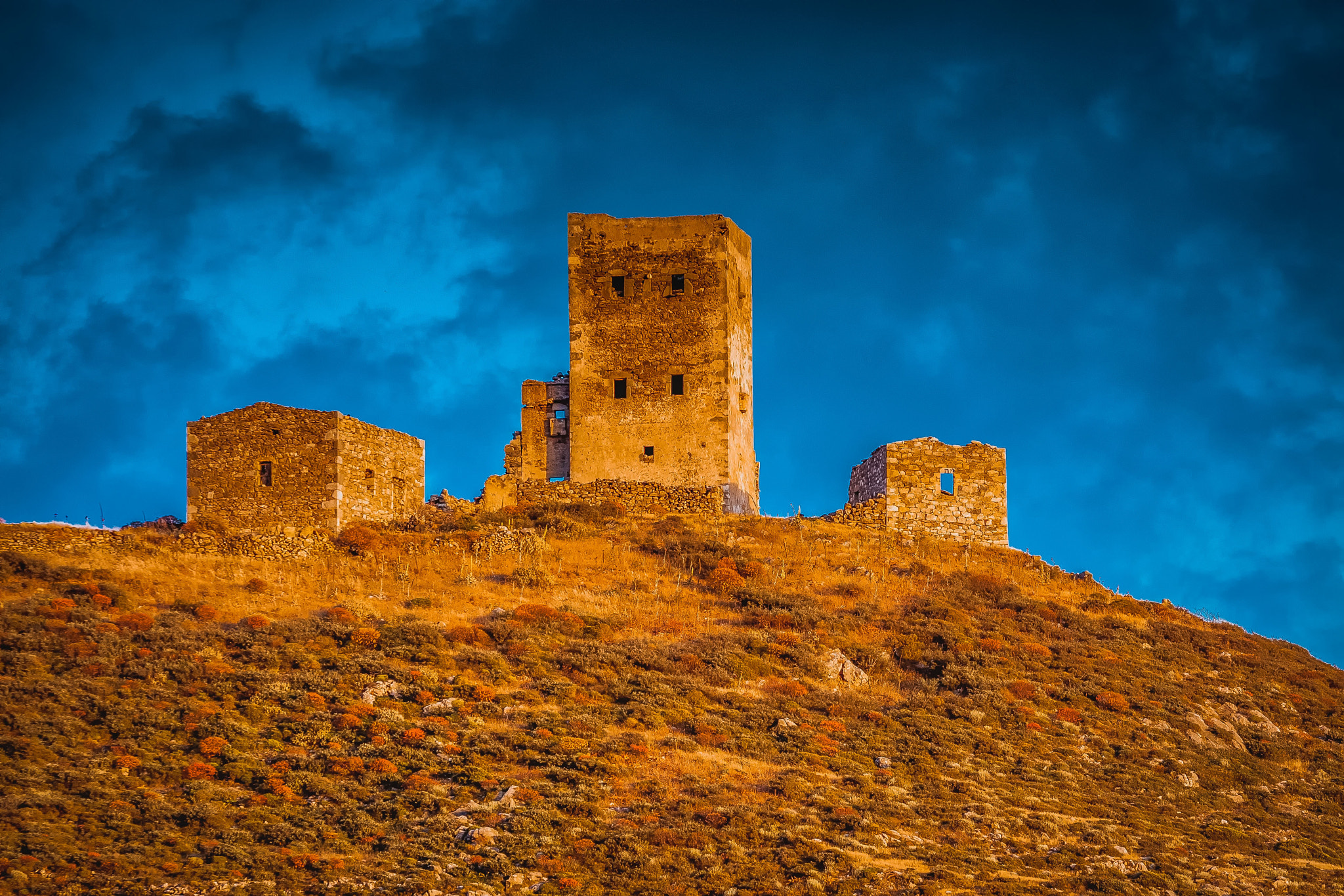 Canon EOS 40D sample photo. Towers of mani (i) photography