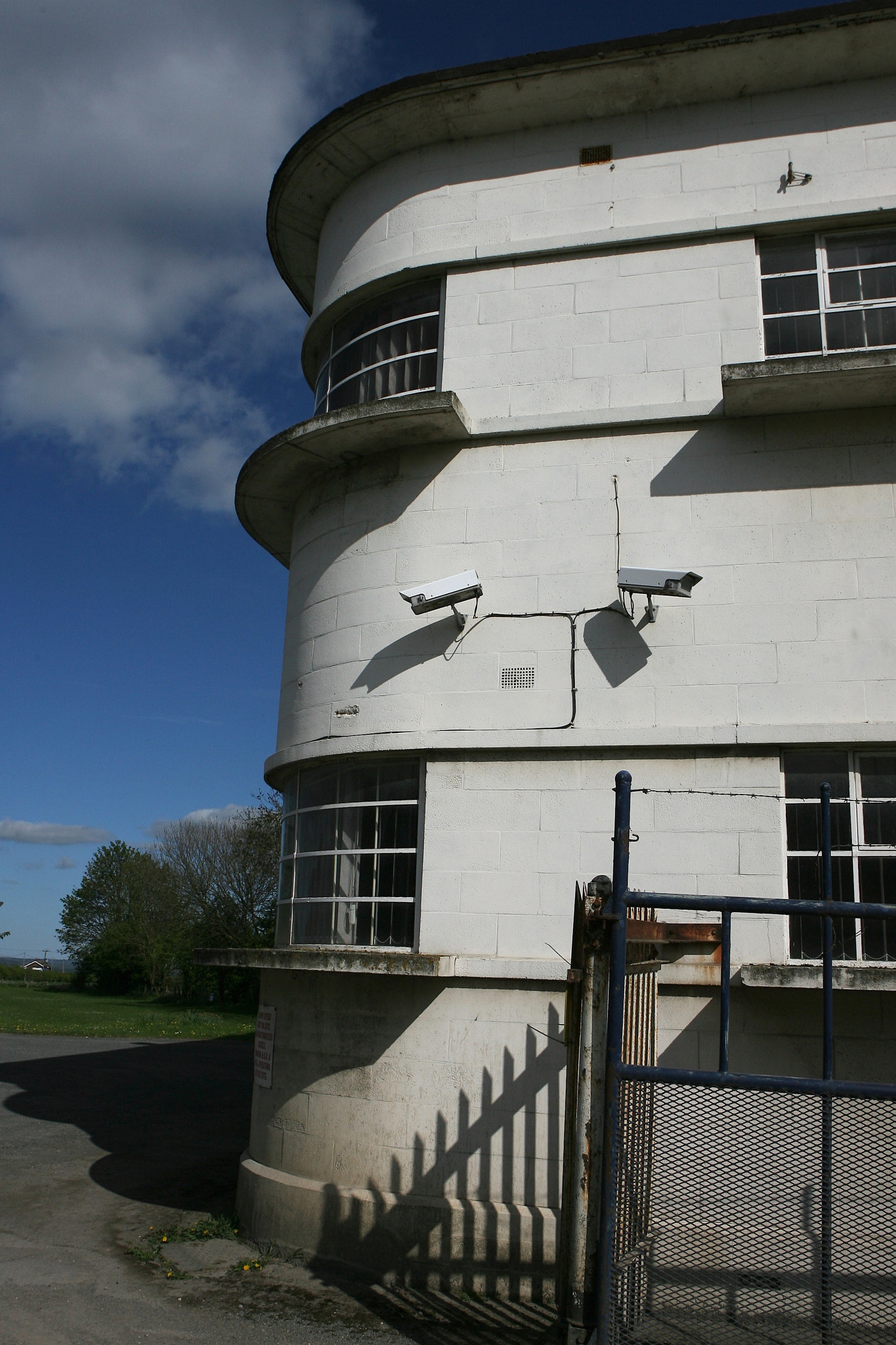 Canon EOS-1D Mark II N sample photo. Old cement works photography