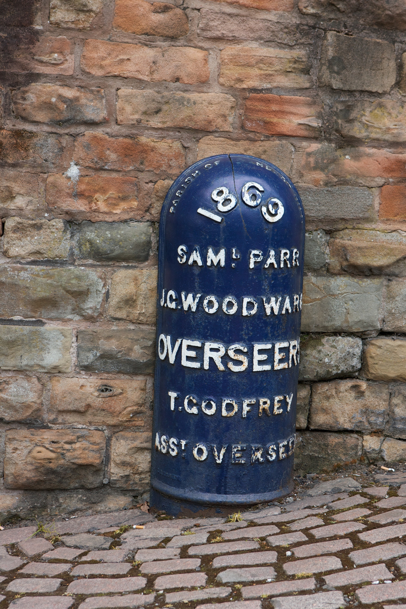 Canon EOS-1D Mark II N sample photo. Nottingham buildings and structures photography