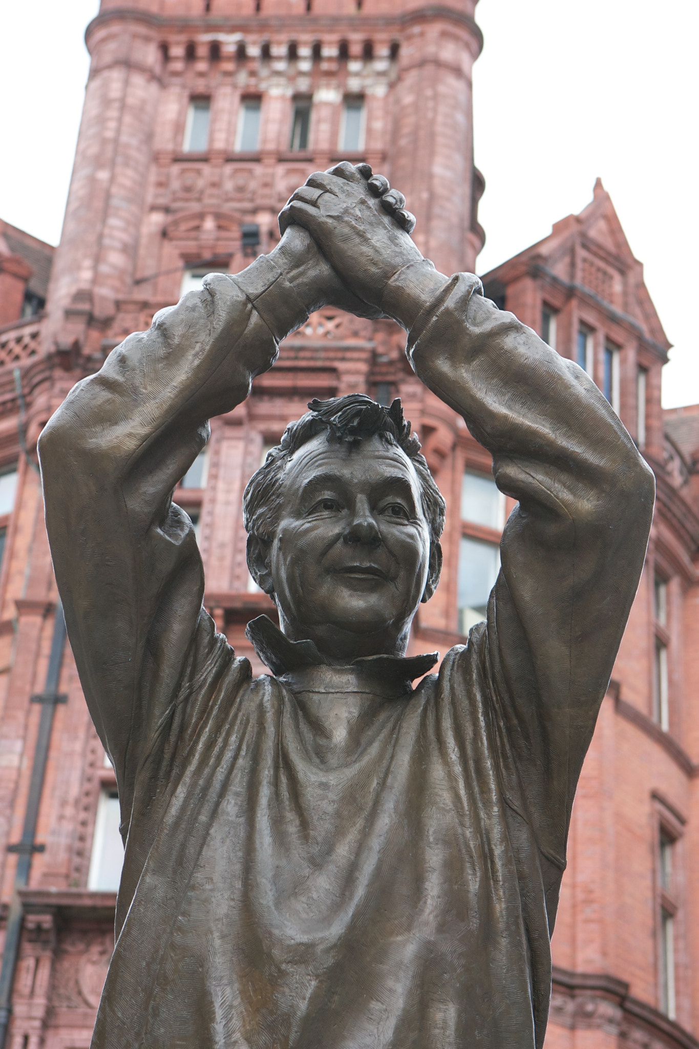 Canon EOS-1D Mark II N sample photo. Nottingham buildings and structures photography