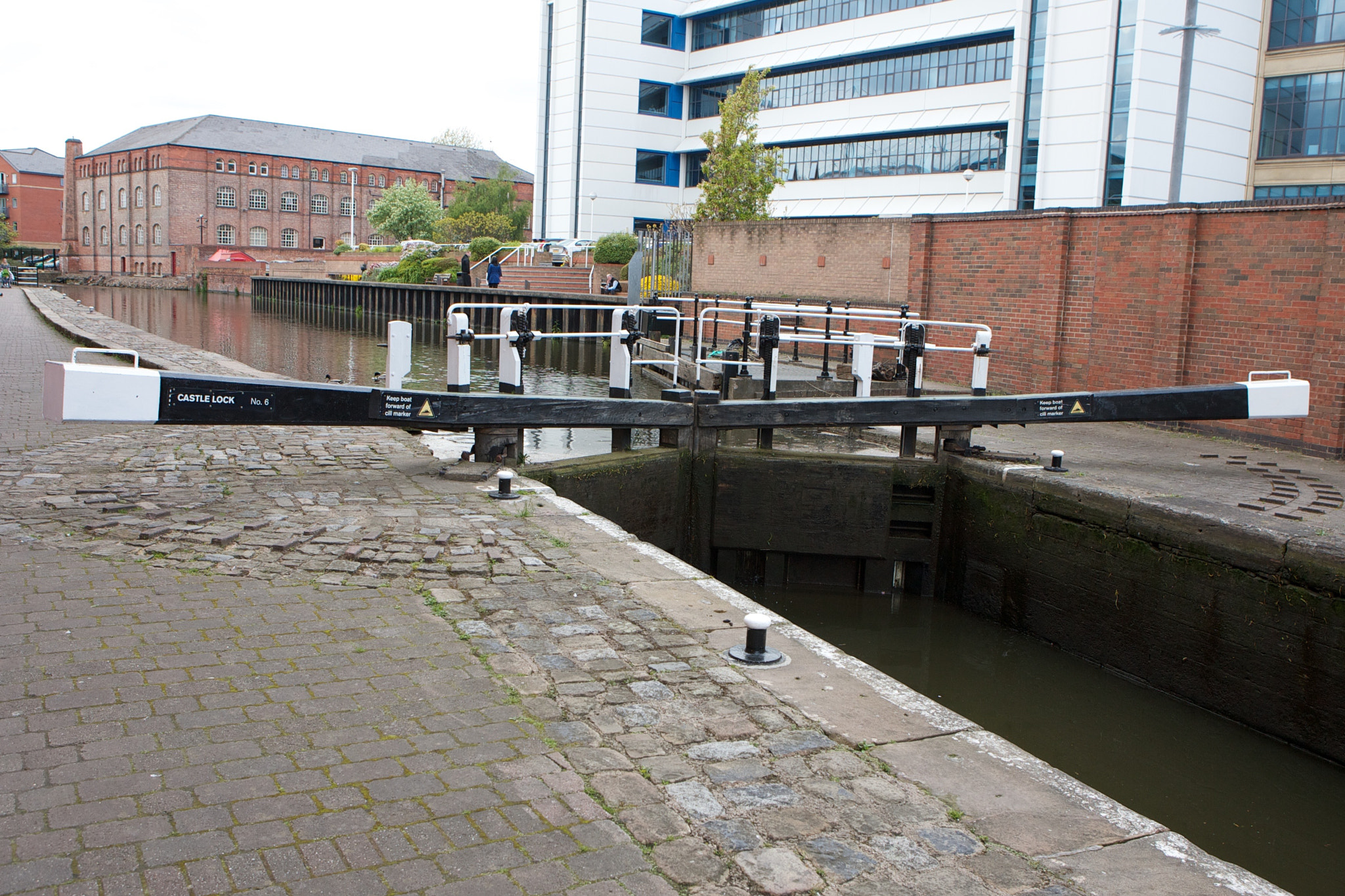 Canon EOS-1D Mark II N sample photo. Nottingham buildings and structures photography