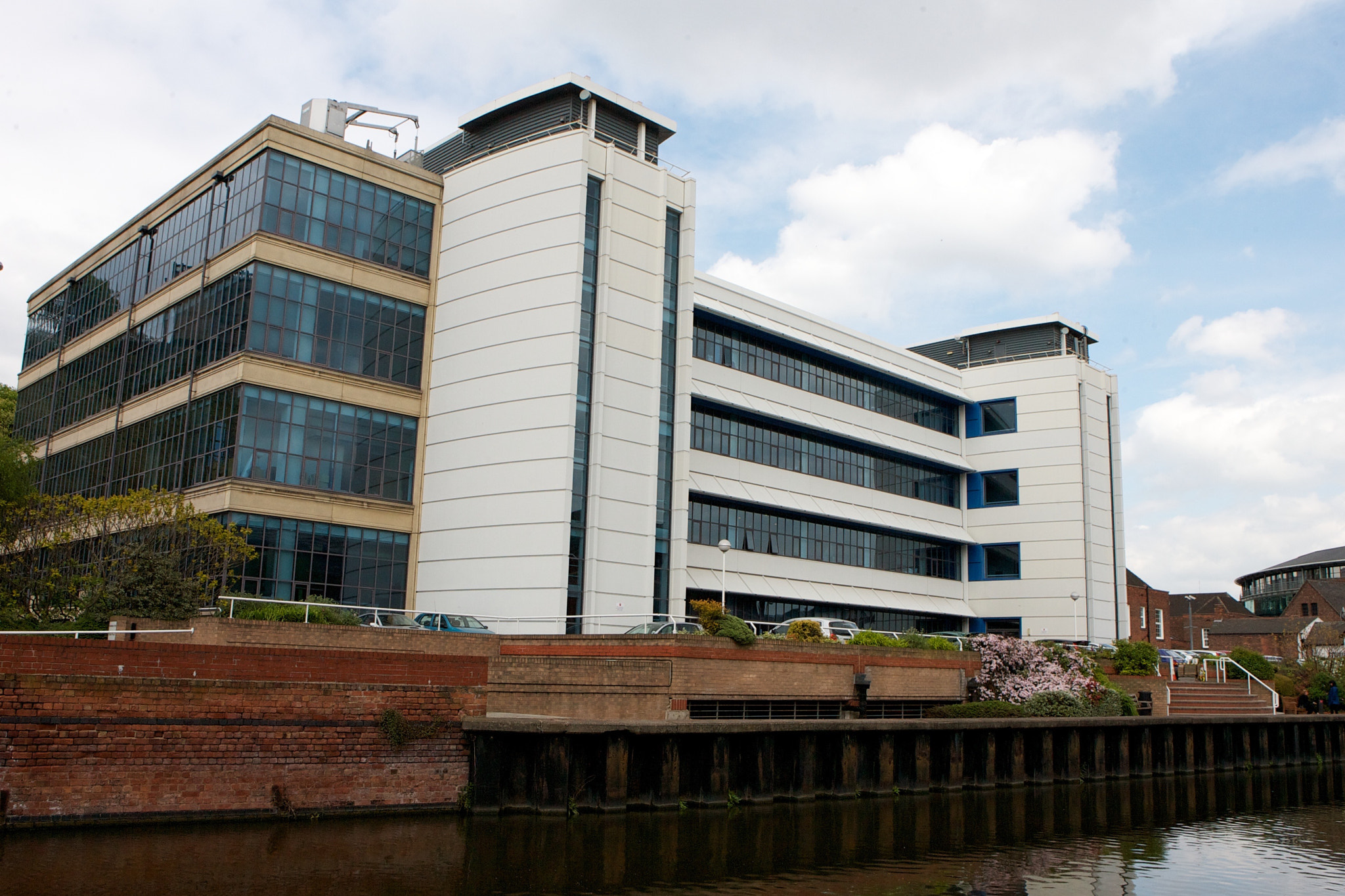 Canon EOS-1D Mark II N sample photo. Nottingham buildings and structures photography