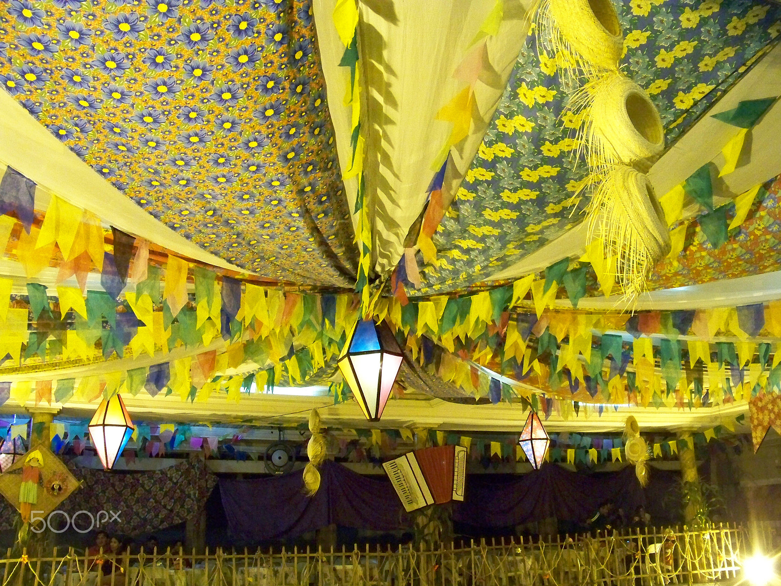 Kodak EASYSHARE Z1012 IS DIGITAL CAMERA sample photo. Festa junina photography