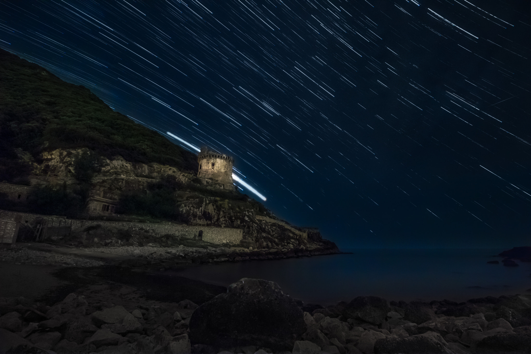 Canon EF-S 10-18mm F4.5–5.6 IS STM sample photo. Startrail a torre paola photography