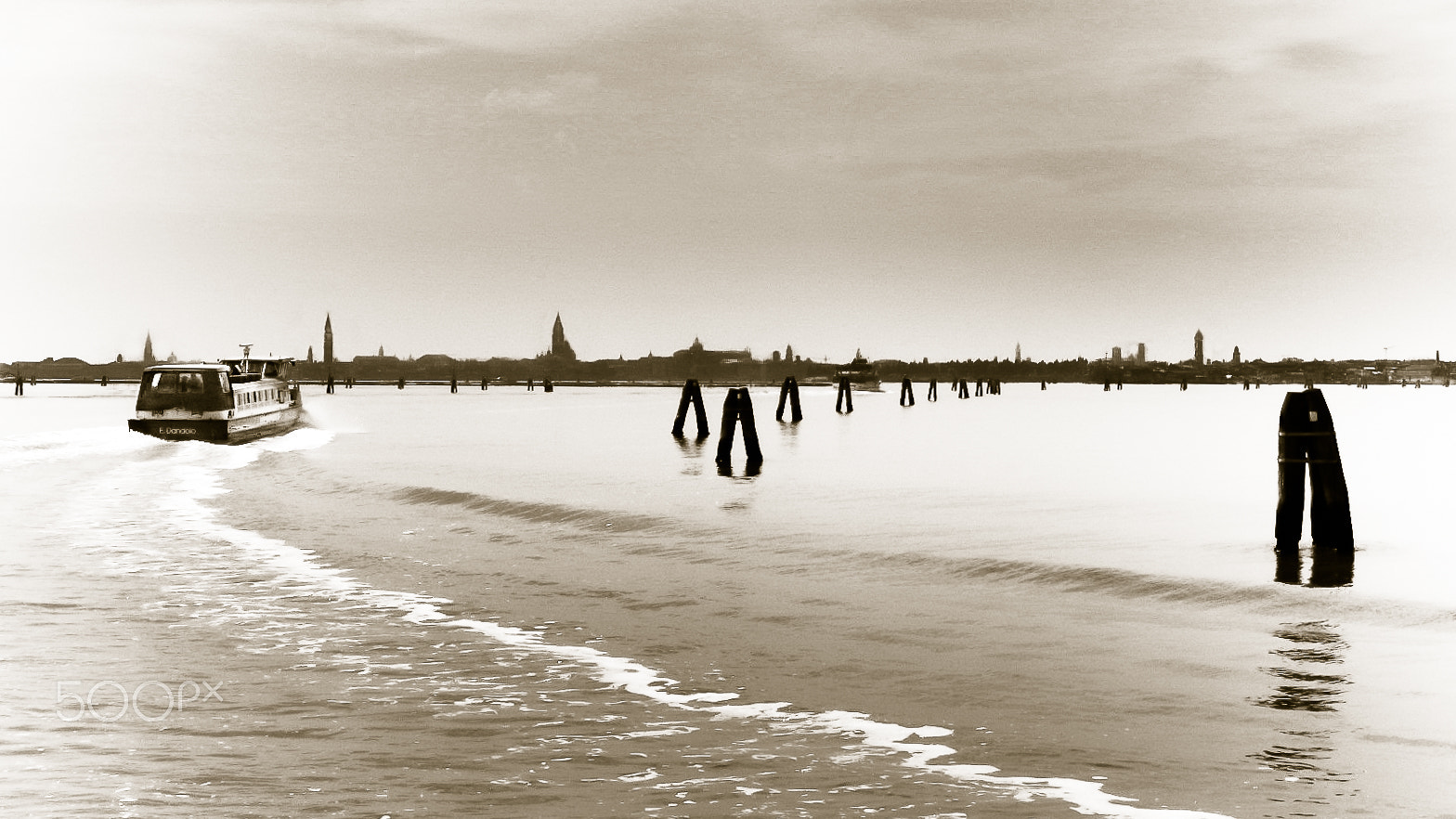 Canon POWERSHOT A540 sample photo. Welcome to venice photography