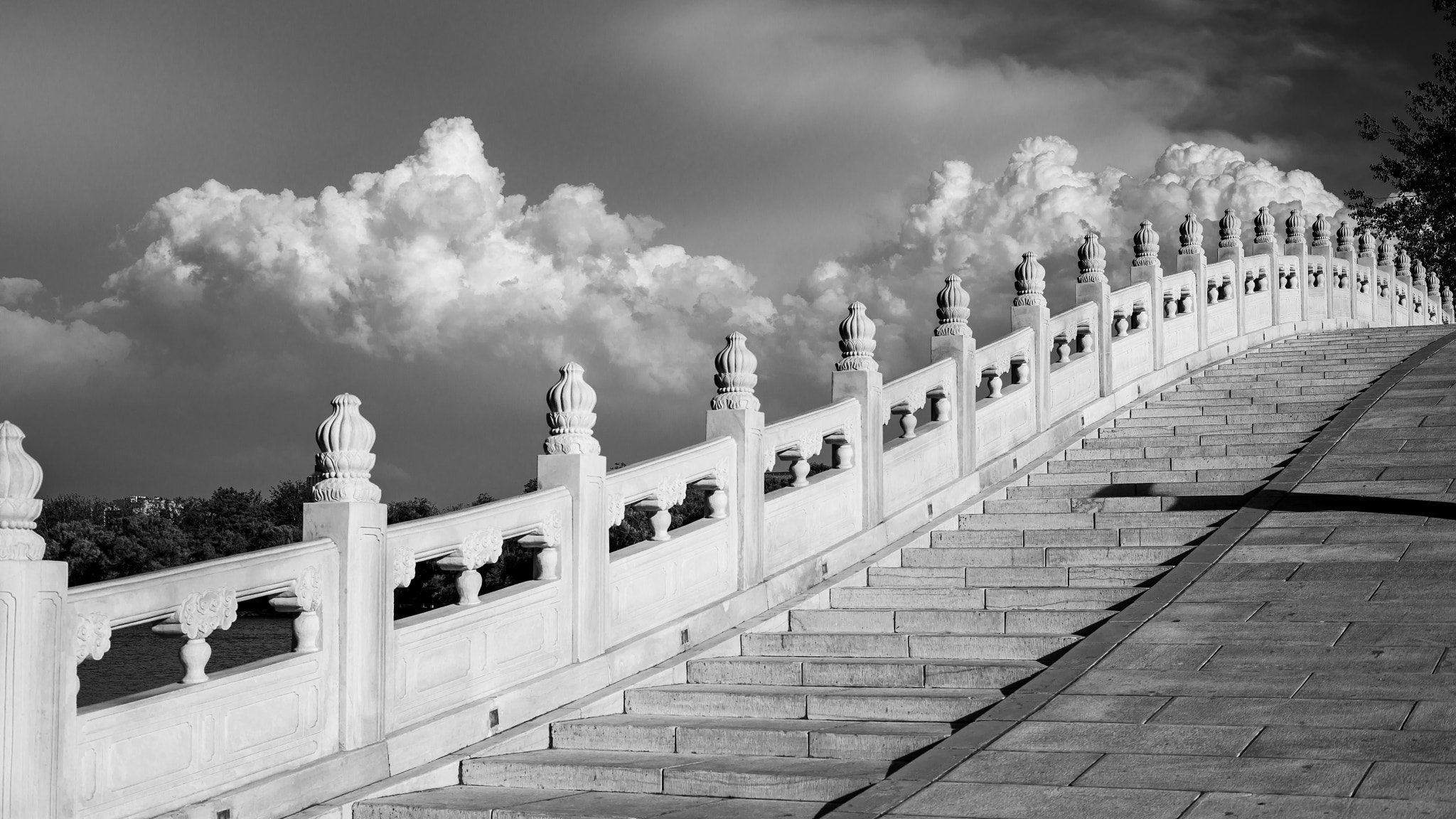 ZEISS Makro-Planar T* 50mm F2 sample photo. Bridge and clouds photography