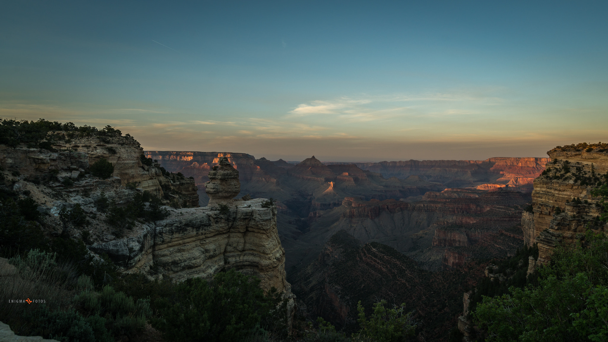 Sony a7R II + Canon EF 11-24mm F4L USM sample photo. Grand canyon photography