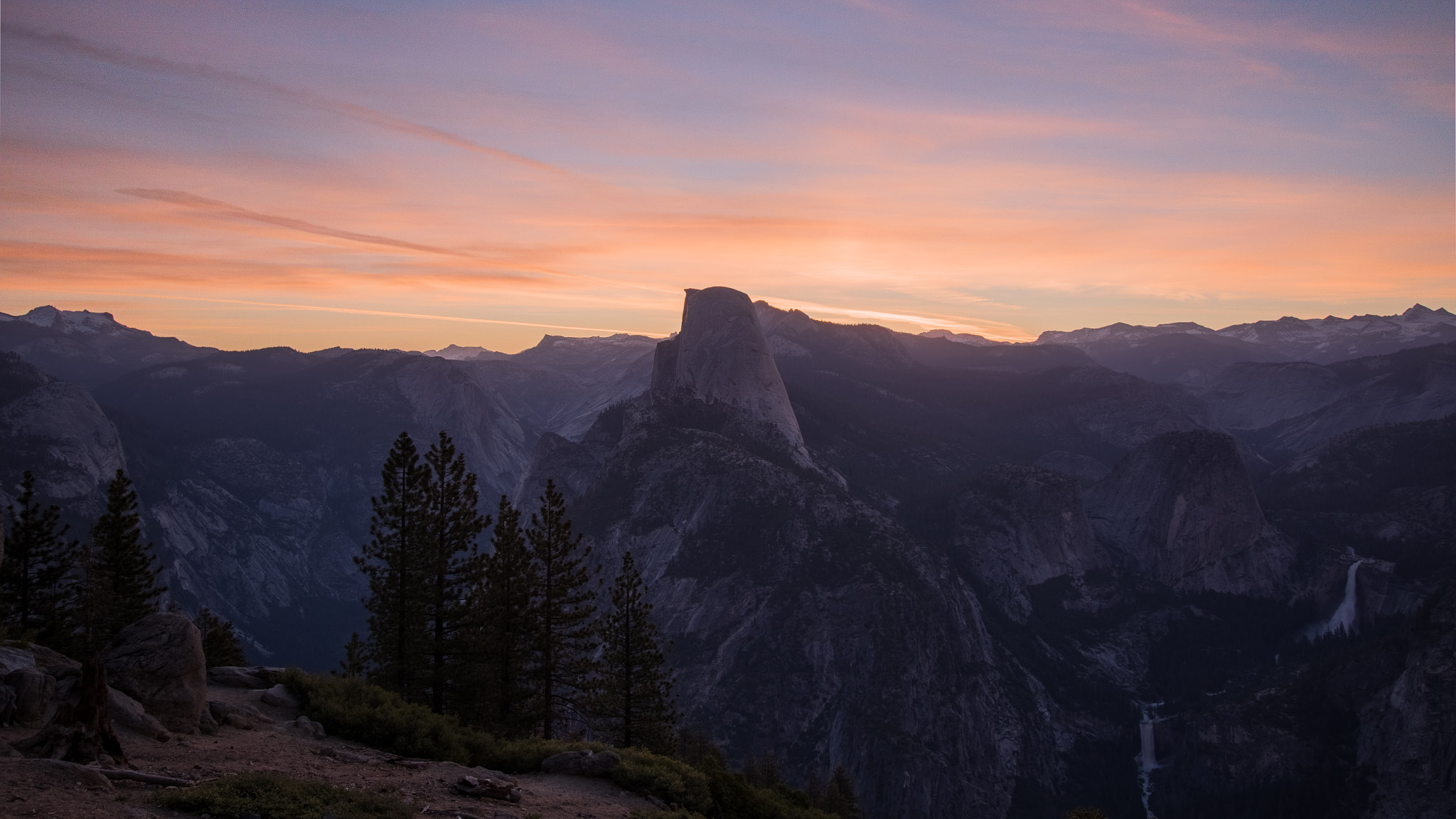 Canon EF-S 10-18mm F4.5–5.6 IS STM sample photo. Half dome sunrise photography
