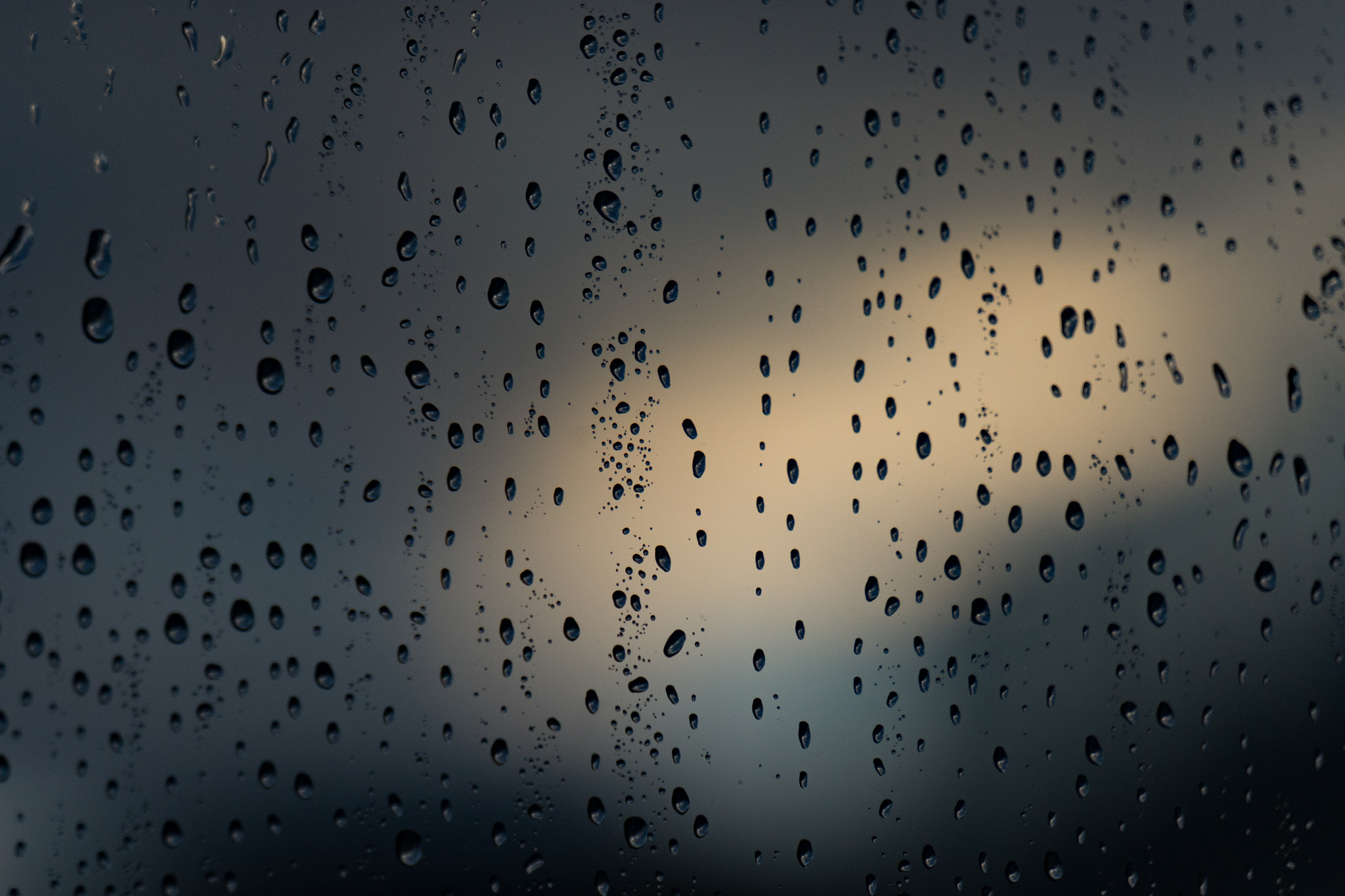 Sony E 55-210mm F4.5-6.3 OSS sample photo. Drops photography