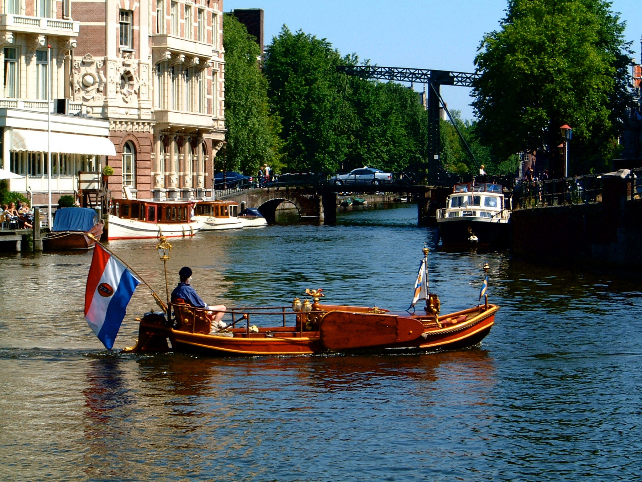 Leica digilux 4.3 sample photo. Afternoon in amsterdam photography