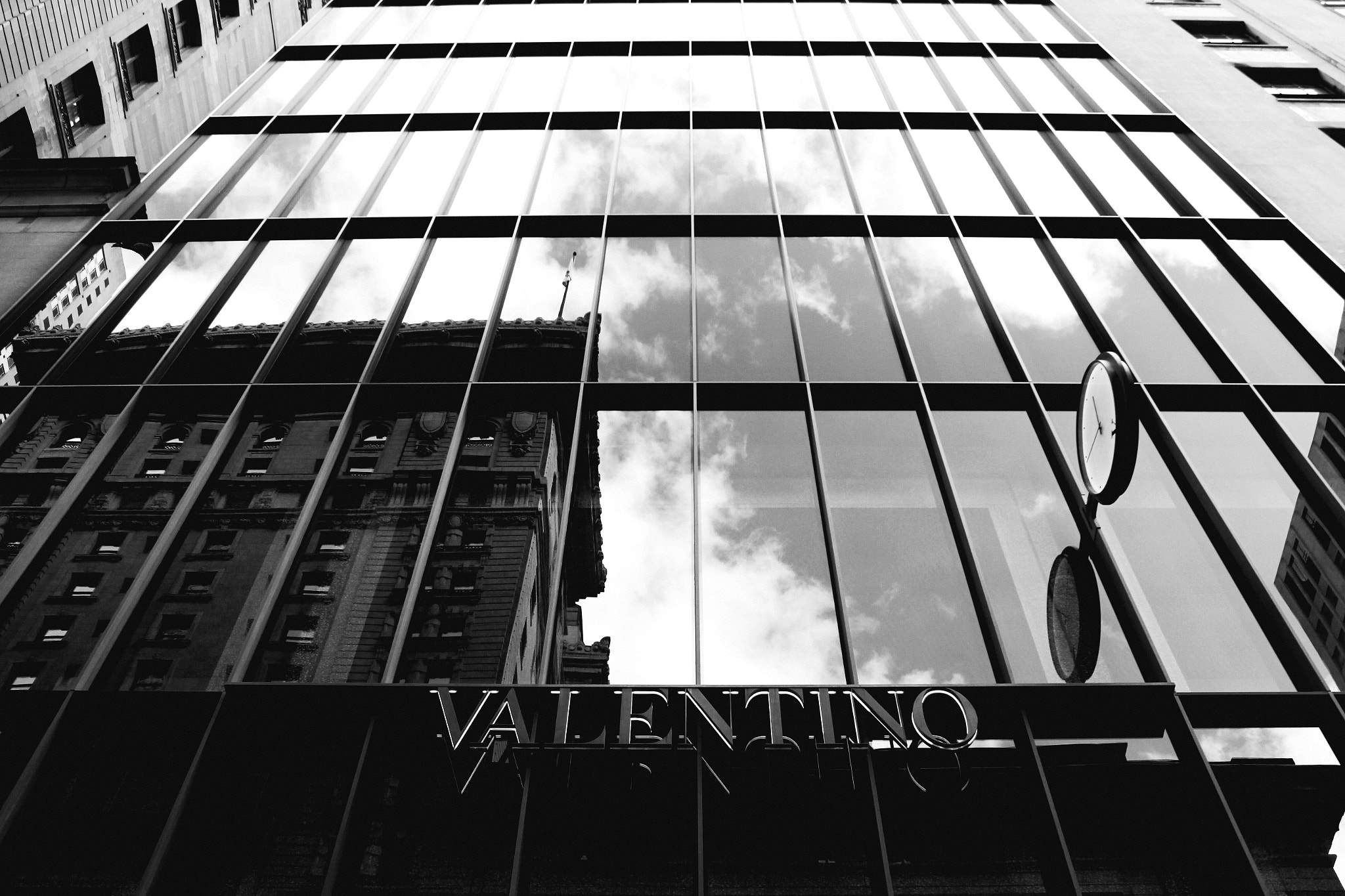 Canon EF-S 18-55mm F3.5-5.6 IS II sample photo. Valentino // nyc photography