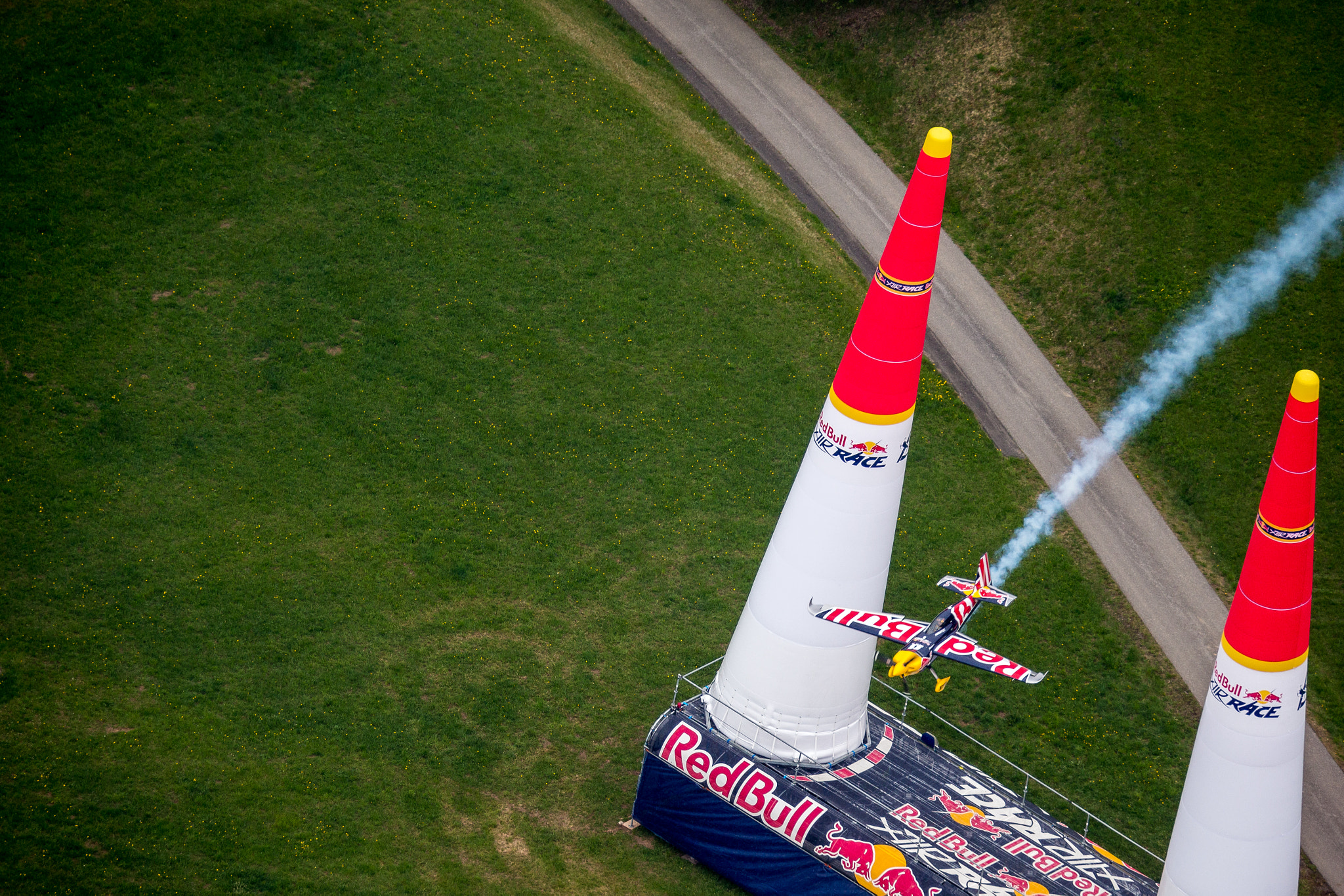 Canon EF 400mm F2.8L IS II USM sample photo. Red bull air race photography