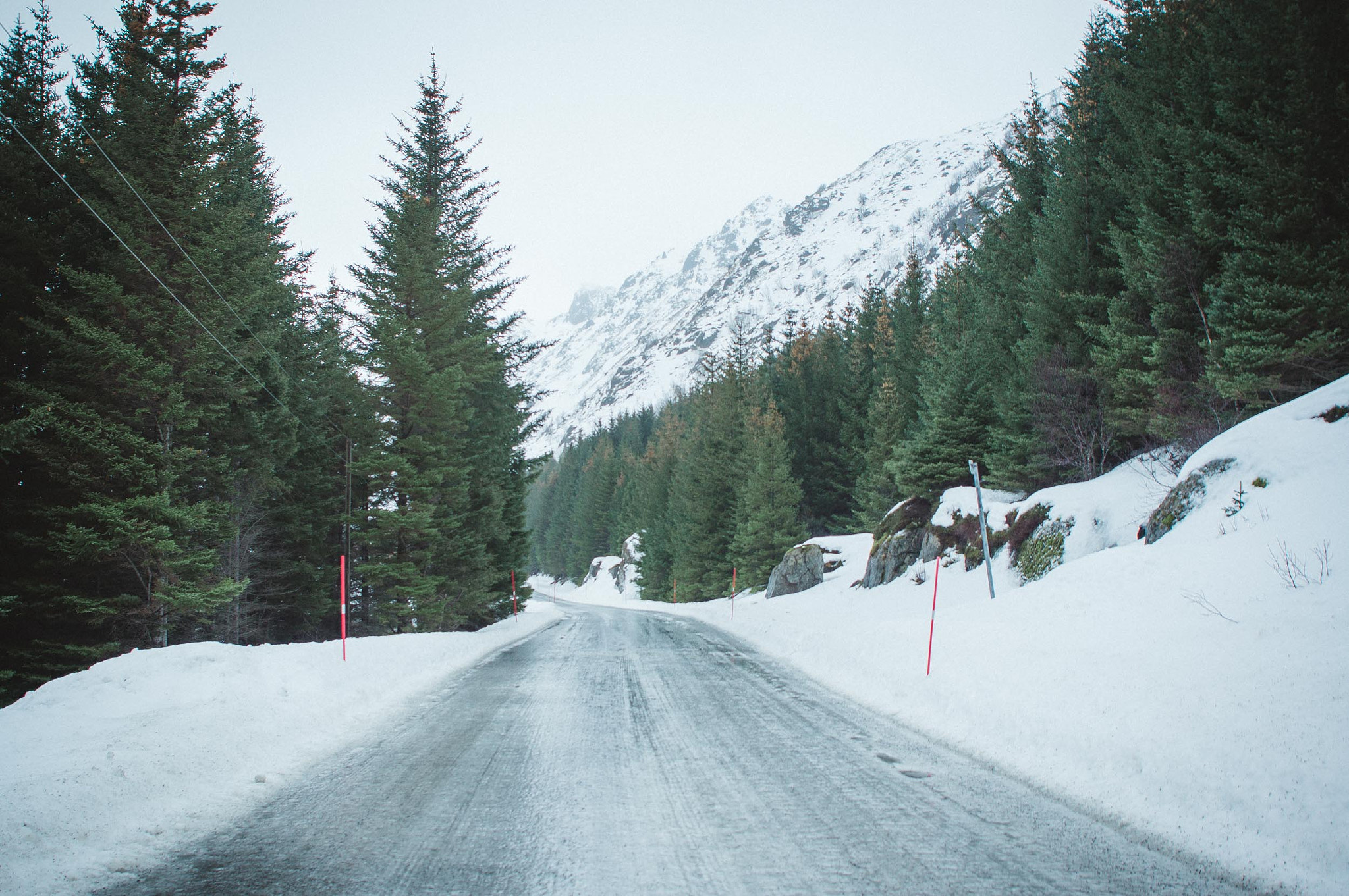 Sony SLT-A57 sample photo. Icy roads of lofoten photography