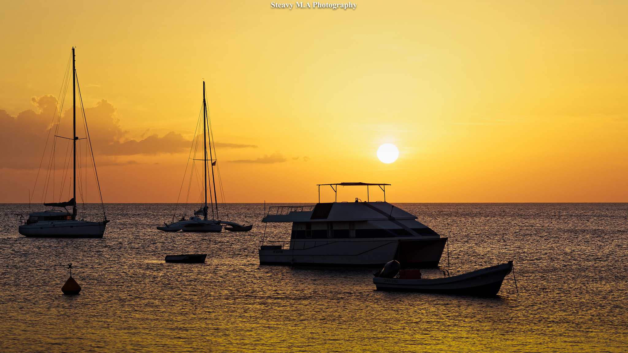 ZEISS Apo Sonnar T* 135mm F2 sample photo. Boat dance in the sunset photography