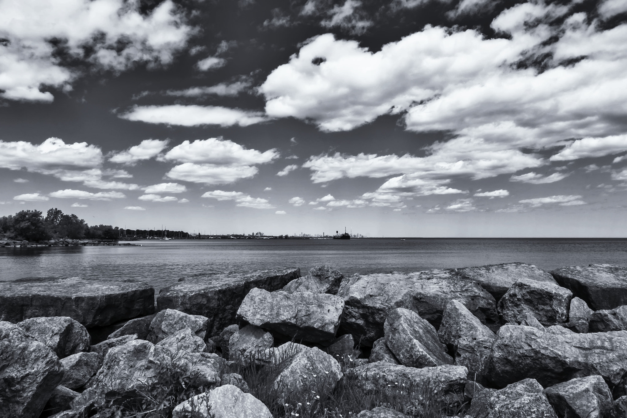 Fujifilm XC 16-50mm F3.5-5.6 OIS sample photo. Rocky photography