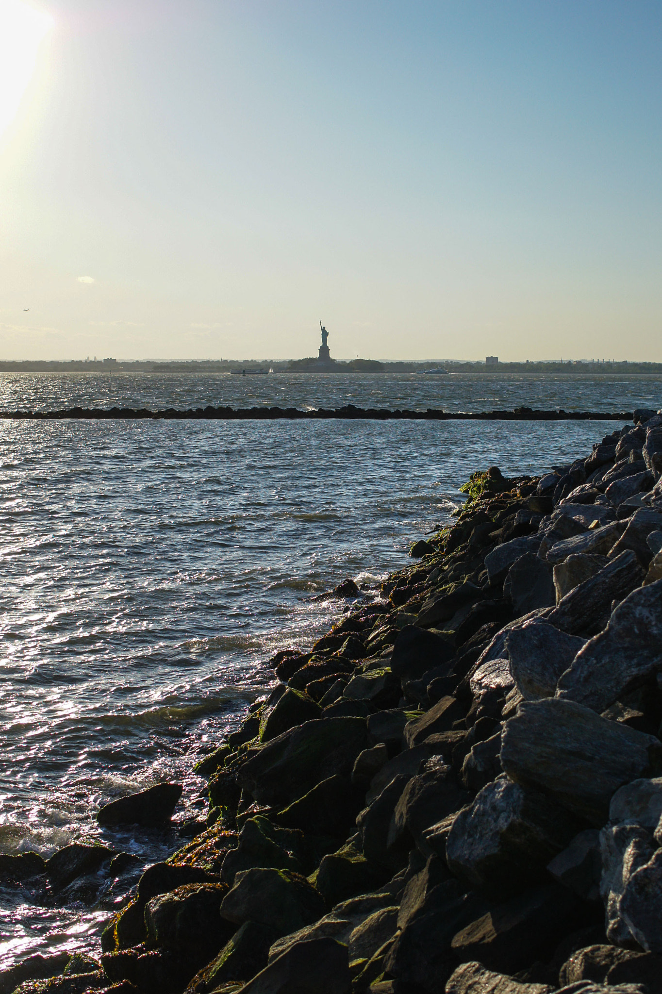 Sony Alpha NEX-5 + Sigma 30mm F2.8 EX DN sample photo. Lady liberty from red hook photography
