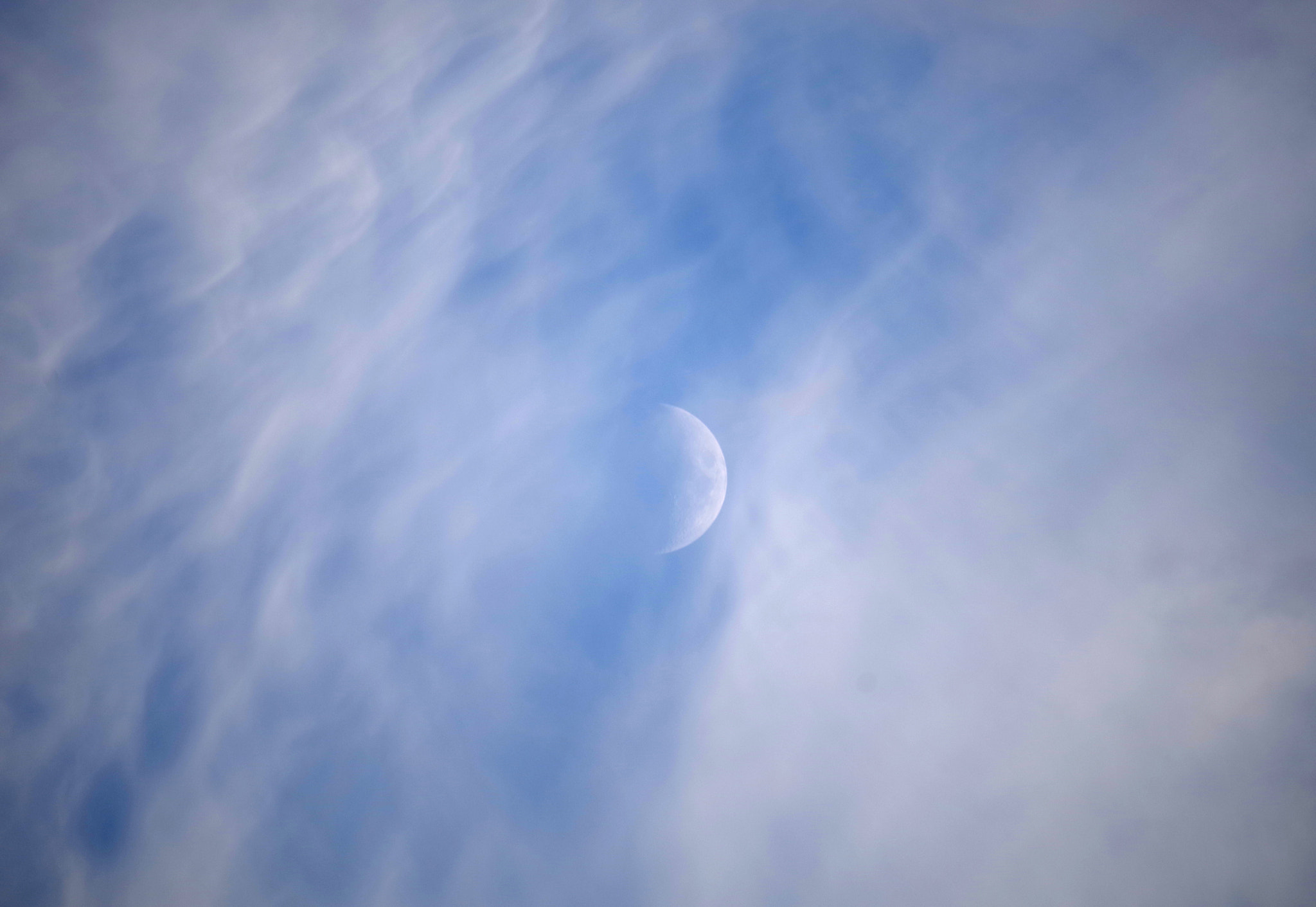Sigma 120-400mm F4.5-5.6 DG OS HSM sample photo. Togetger with clouds photography