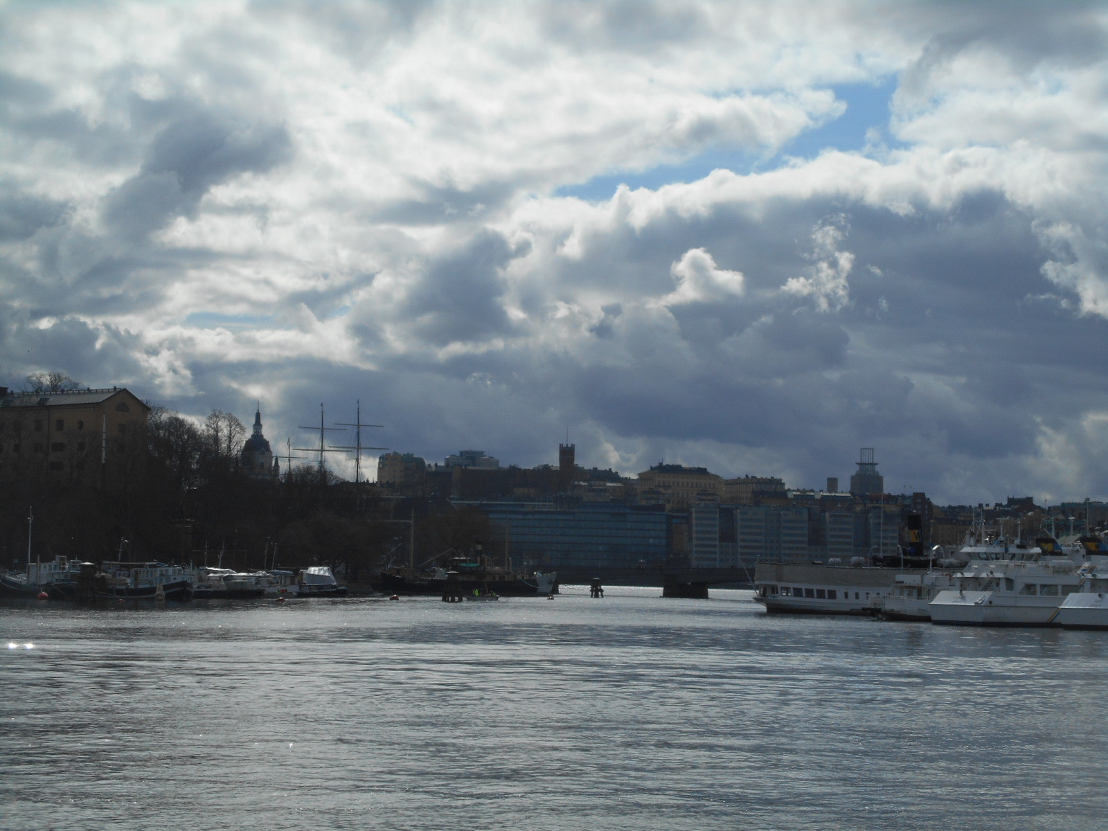 Nikon COOLPIX S3400 sample photo. Stockholm photography