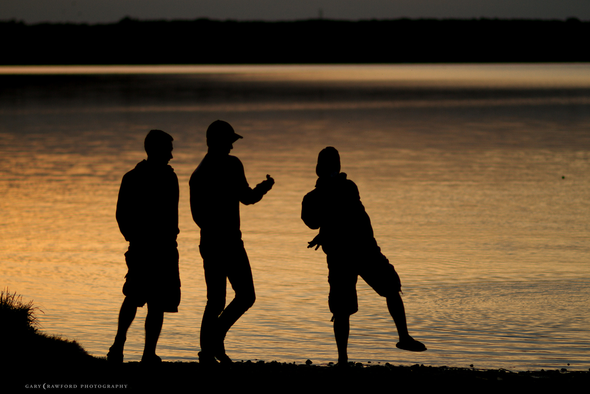 Sigma 85mm F1.4 EX DG HSM sample photo. Friends, and skipping stones. photography