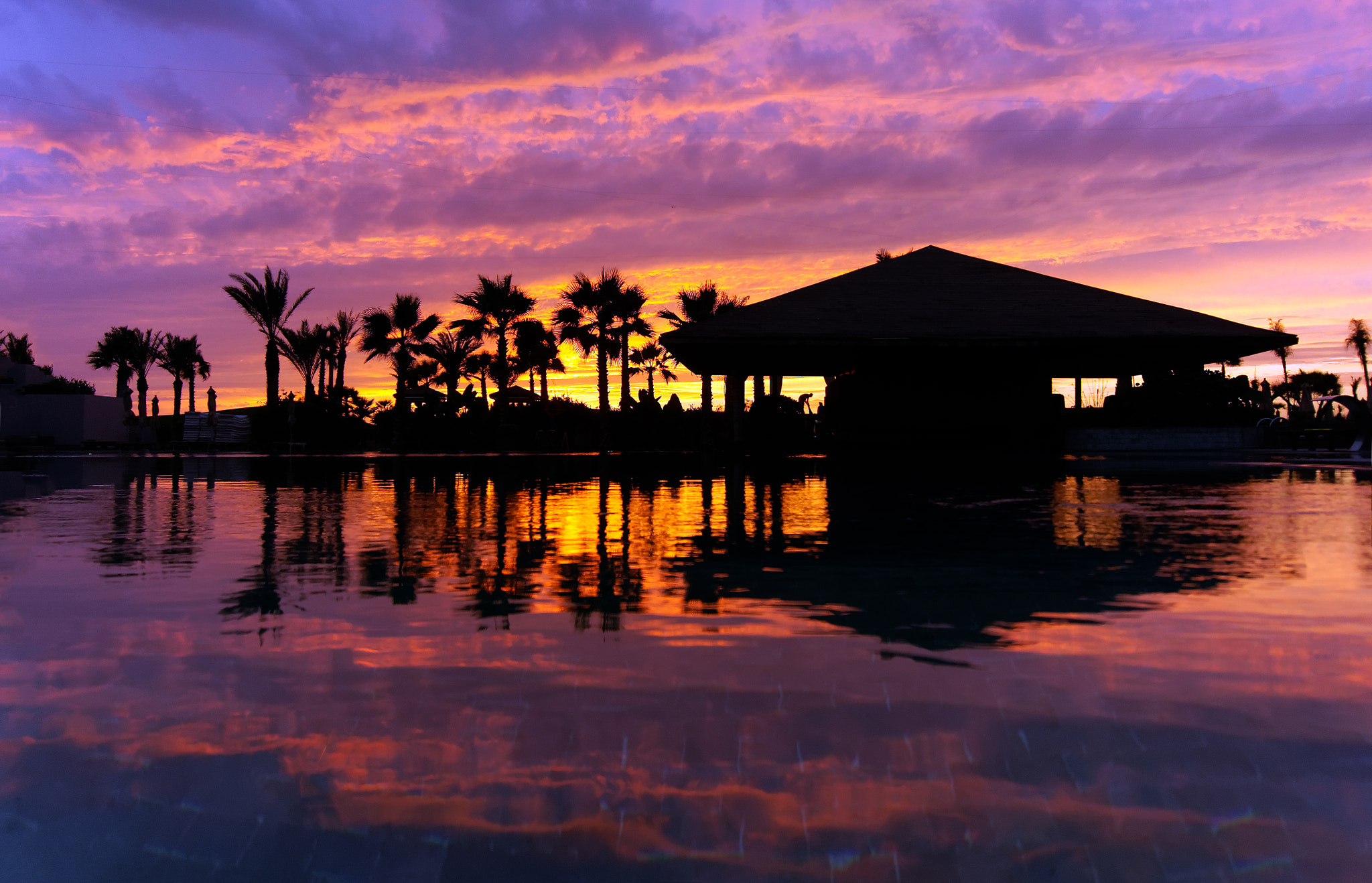Sony Alpha NEX-5N sample photo. Smoldering tranquility photography