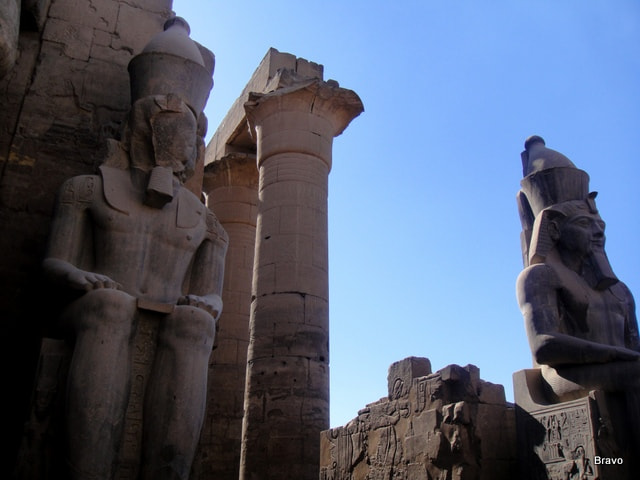 Sony DSC-T90 sample photo. Karnak temple in louxor photography