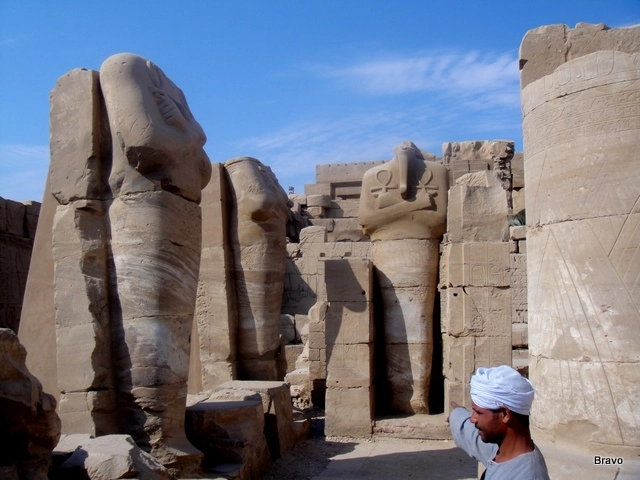 Sony DSC-T90 sample photo. Karnak temple in louxor photography