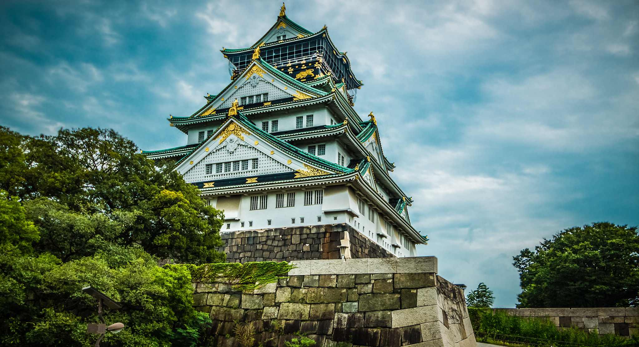 Canon EF-S 10-18mm F4.5–5.6 IS STM sample photo. Osaka castle photography