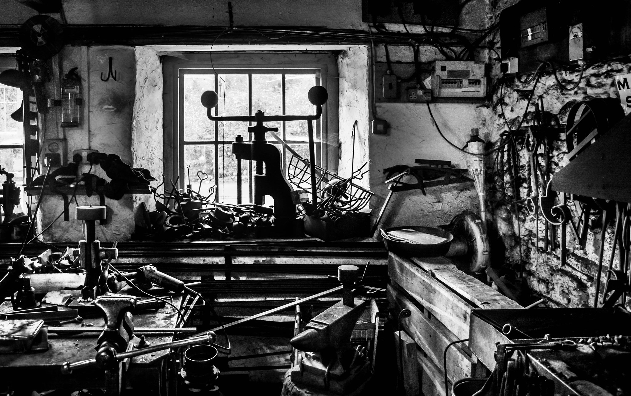Sigma 18-50mm F3.5-5.6 DC sample photo. The workshop photography