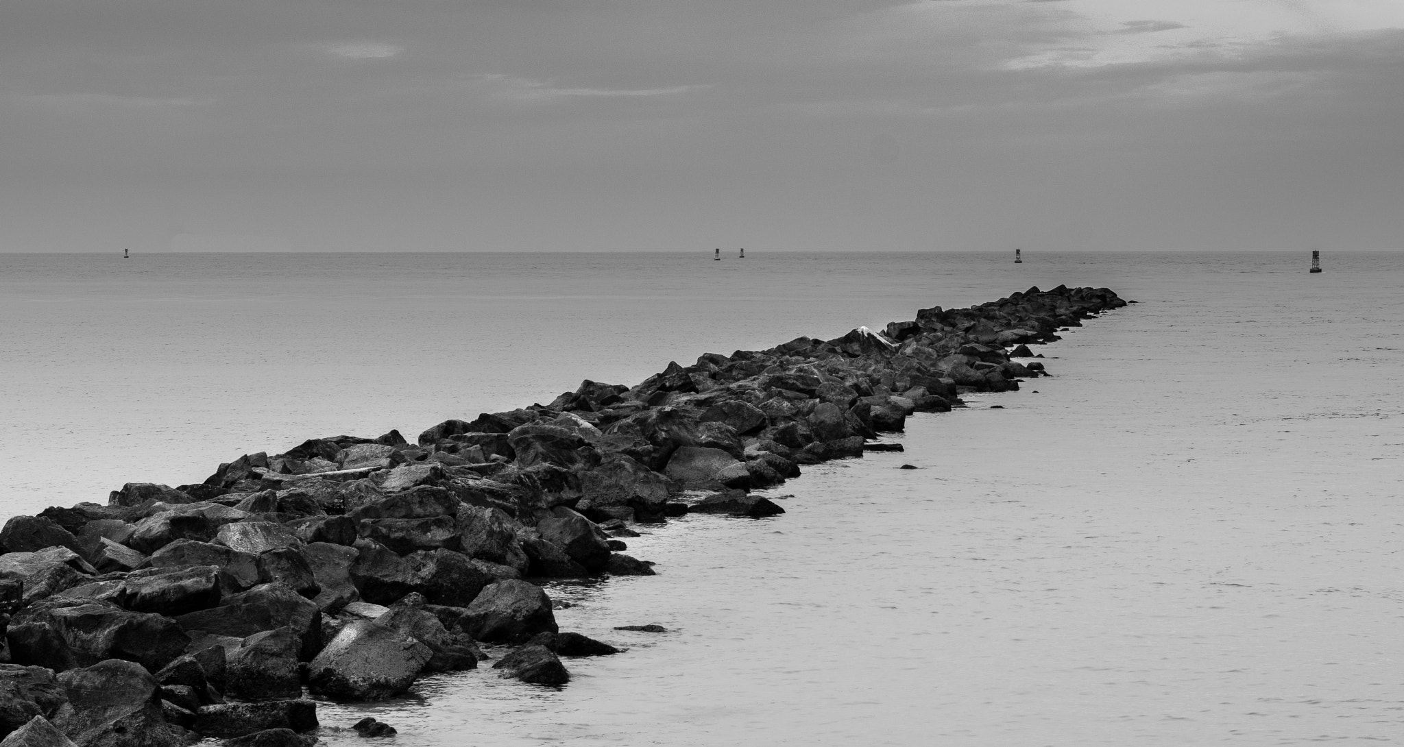 Pentax K-3 + Pentax smc FA 77mm 1.8 Limited sample photo. Miami beach south pointe pier photography