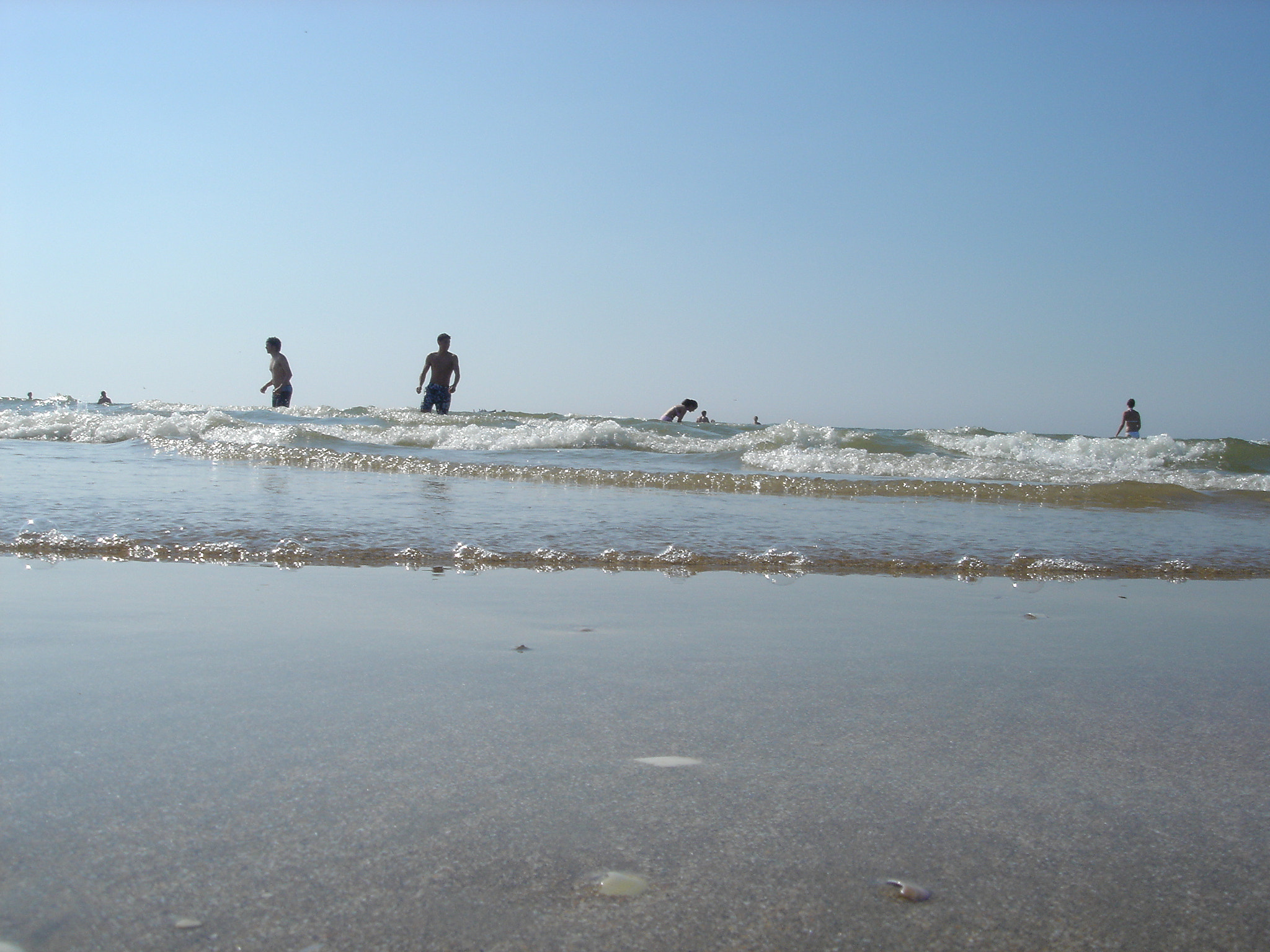 Sony DSC-T1 sample photo. Beach photography