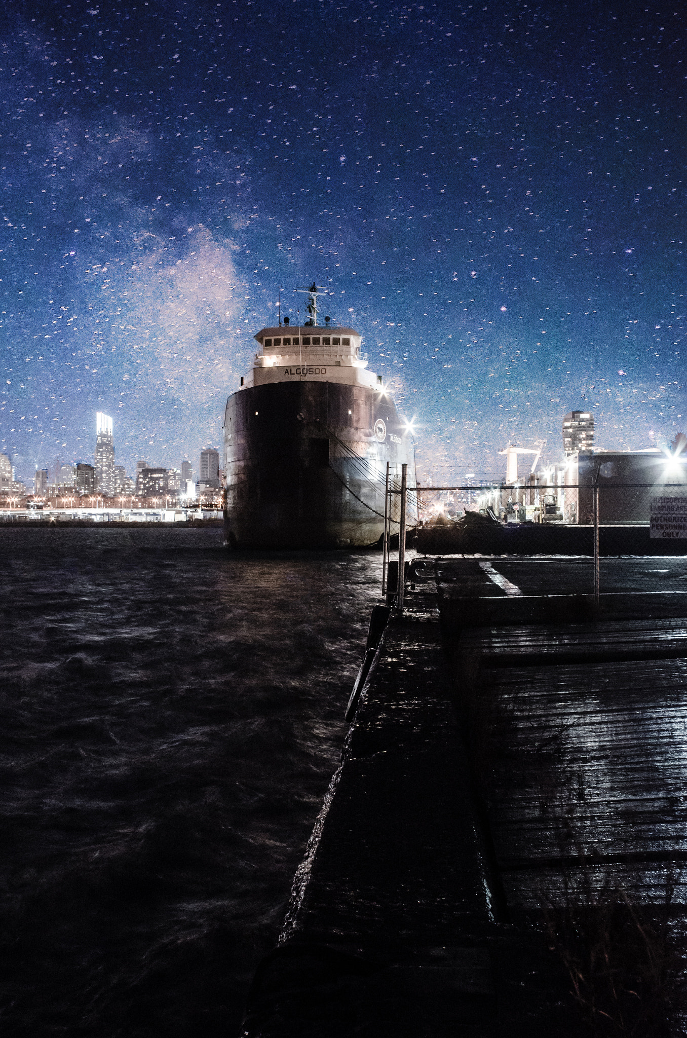 Nikon D5100 + Sigma 24mm F2.8 Super Wide II Macro sample photo. Polson pier (toronto) photography