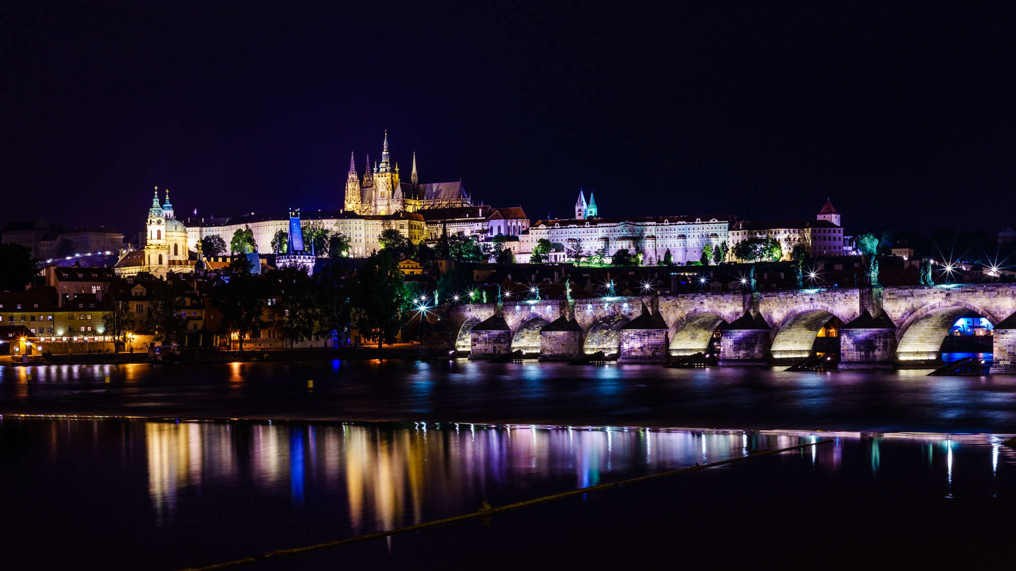 E 50mm F2 sample photo. Prague 1 photography