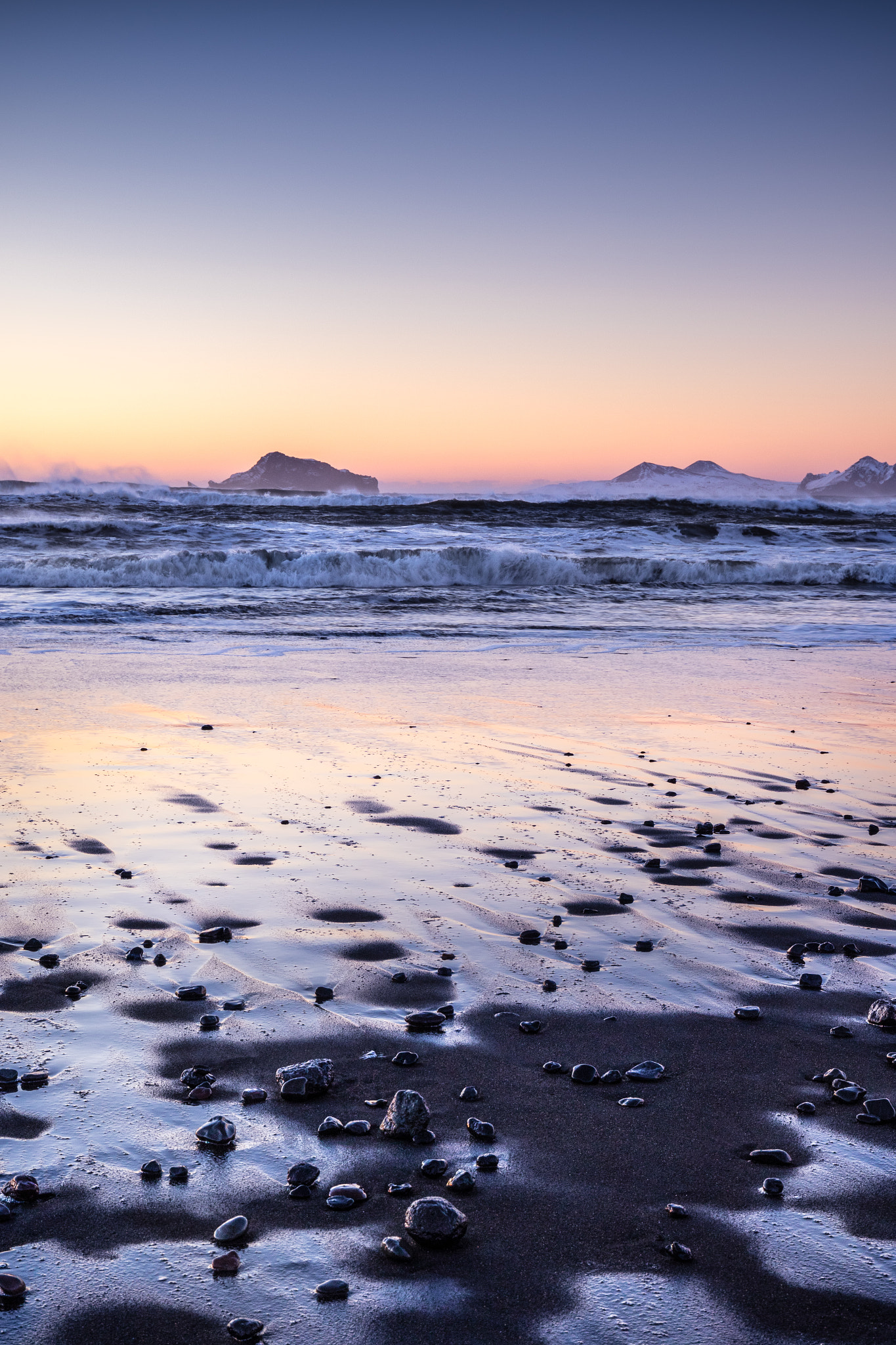 Canon EF 16-35mm F4L IS USM sample photo. Iceland black sand beach photography