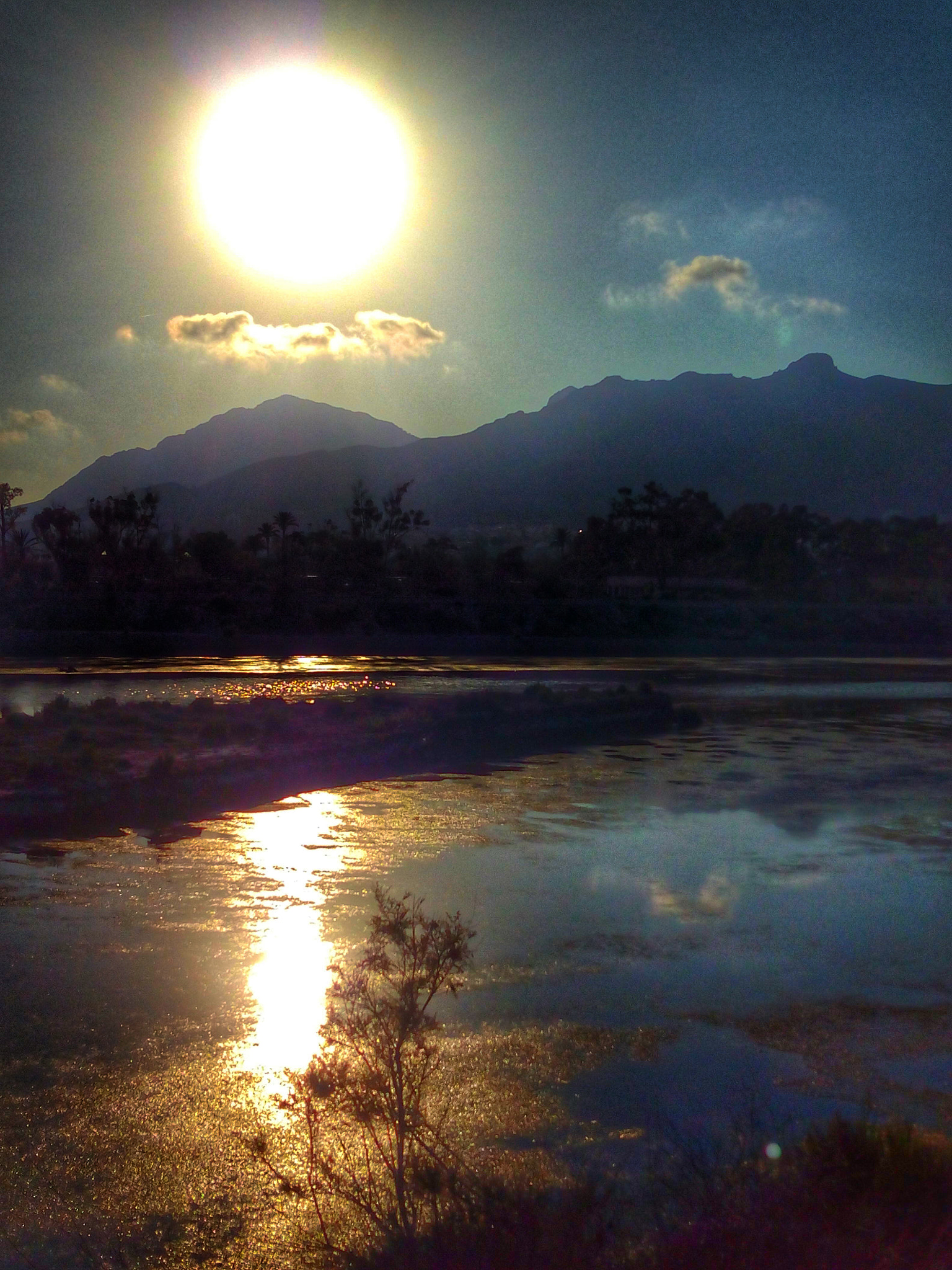 bq Aquaris E5 HD sample photo. Atardecer photography