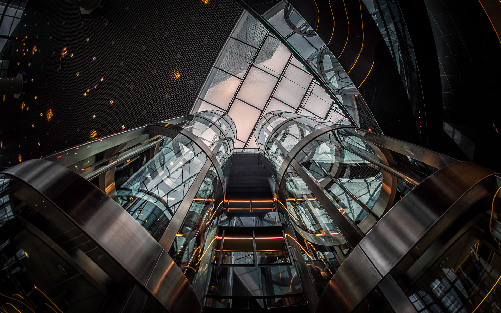 Nikon D800 + Nikon AF Fisheye-Nikkor 16mm F2.8D sample photo. Lift photography
