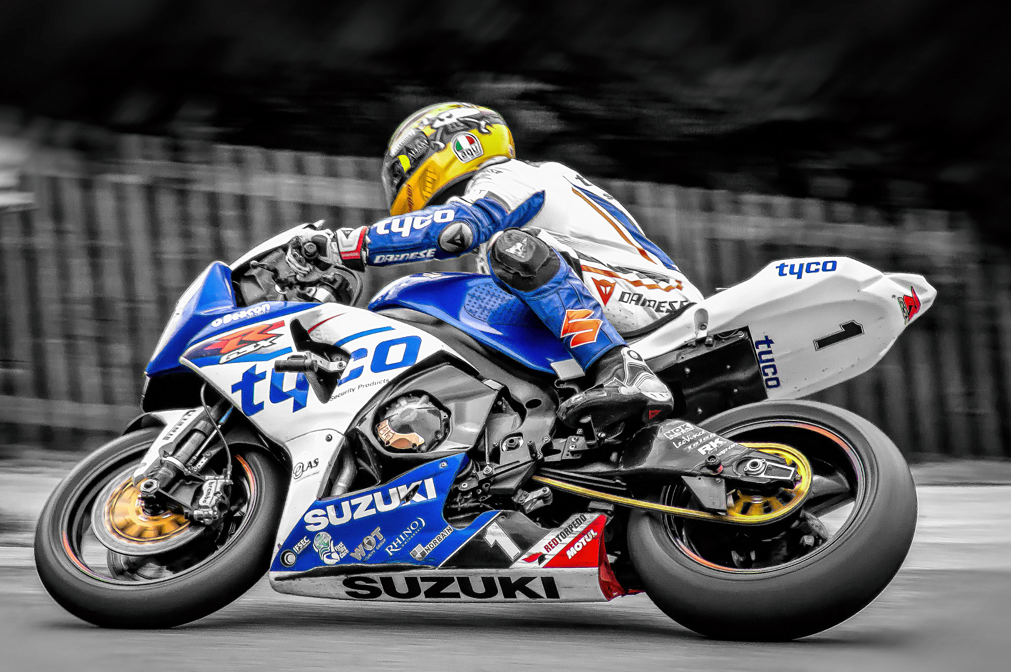 Sony 75-300mm F4.5-5.6 sample photo. Guy martin photography